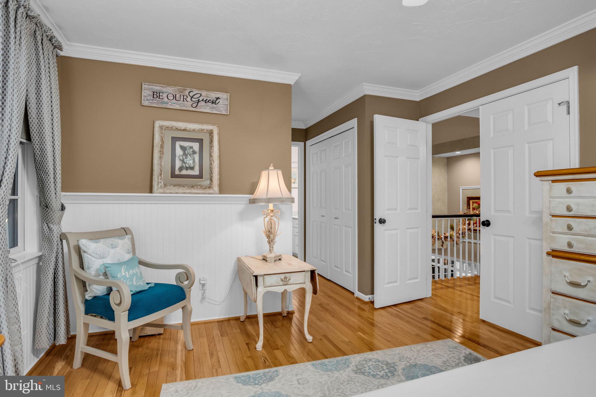 COUNTRY MANOR ESTATES - Residential