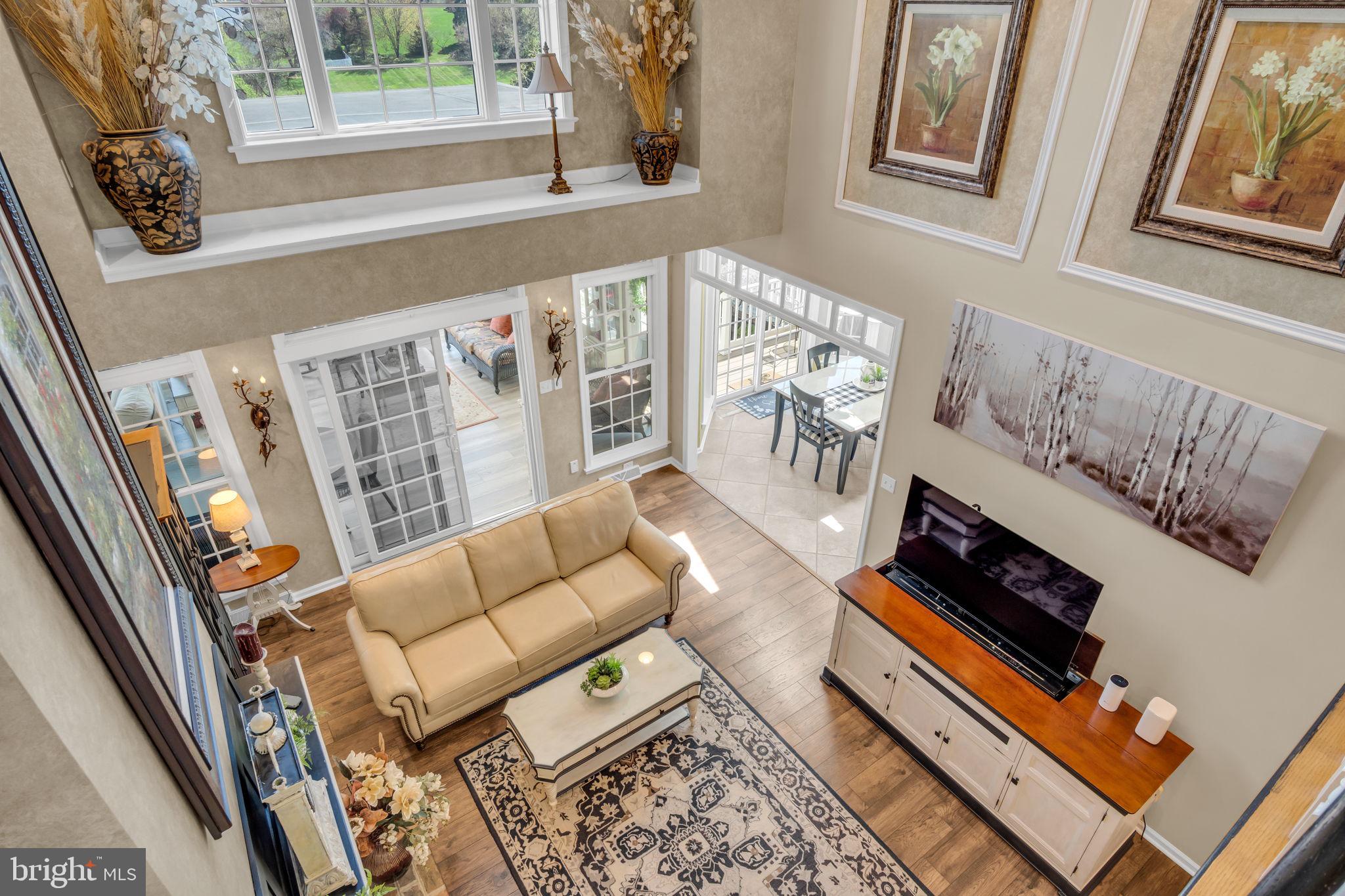 COUNTRY MANOR ESTATES - Residential