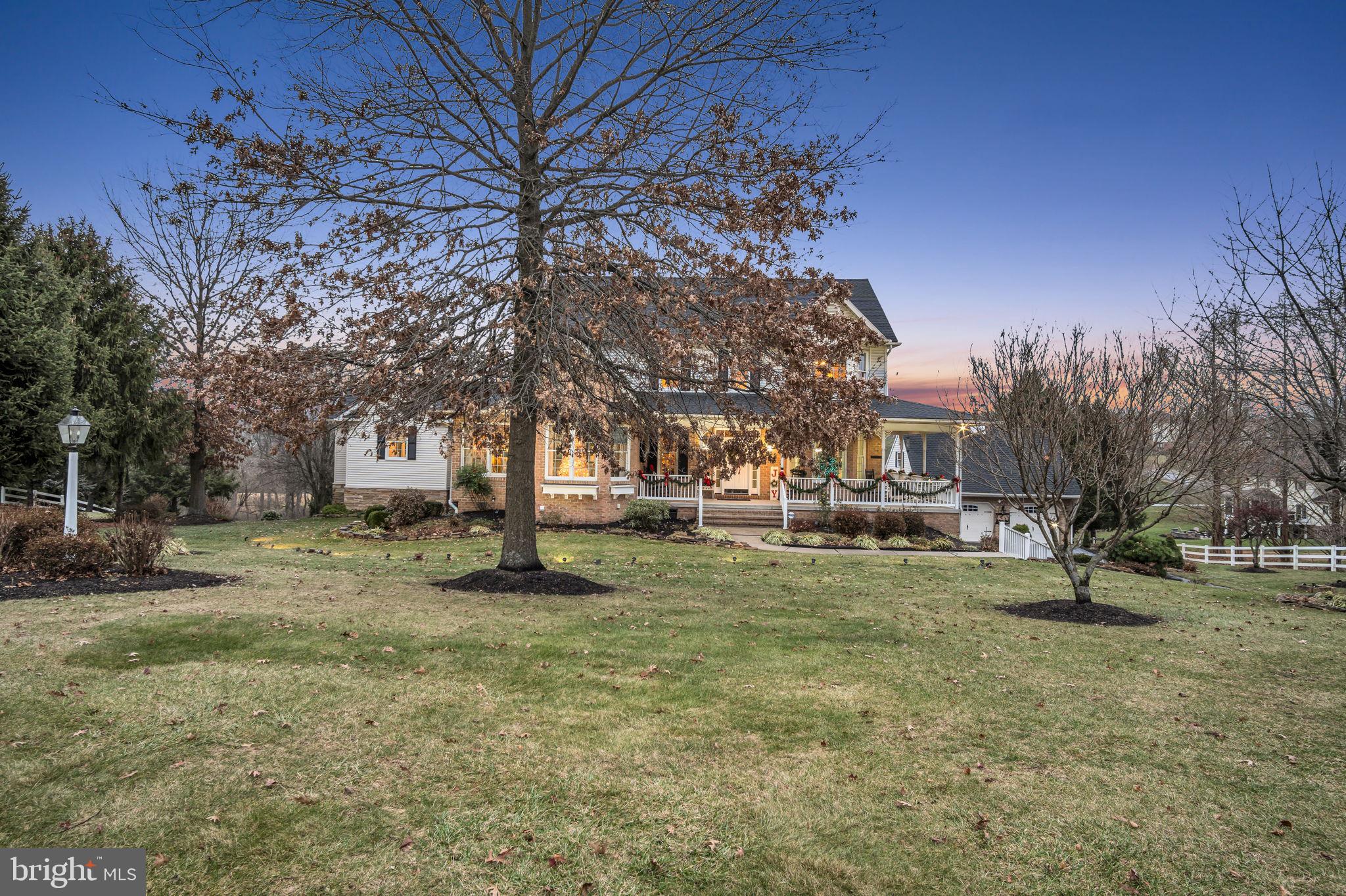 1709 COUNTRY MANOR DRIVE