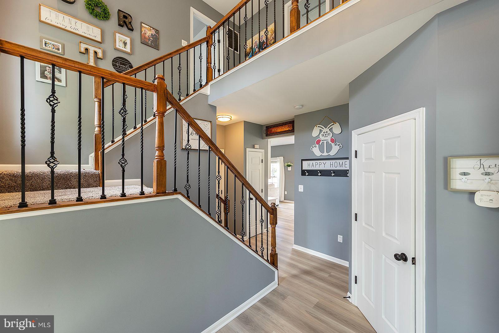 LOCUST HILL - Residential