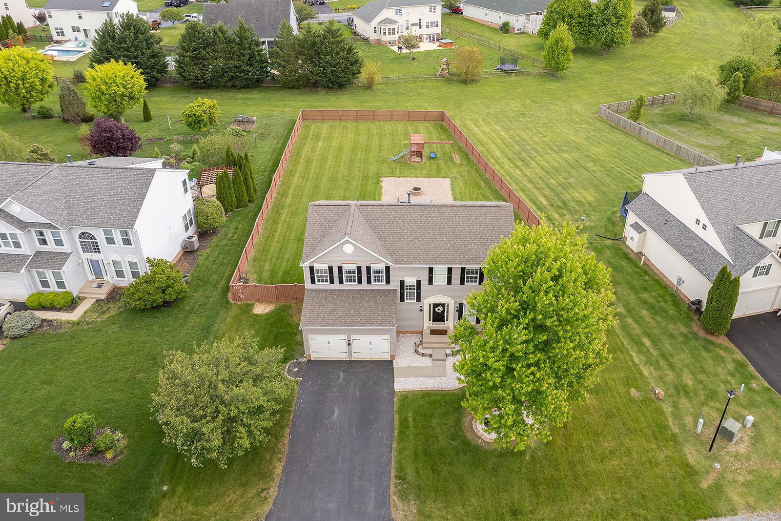 LOCUST HILL - Residential