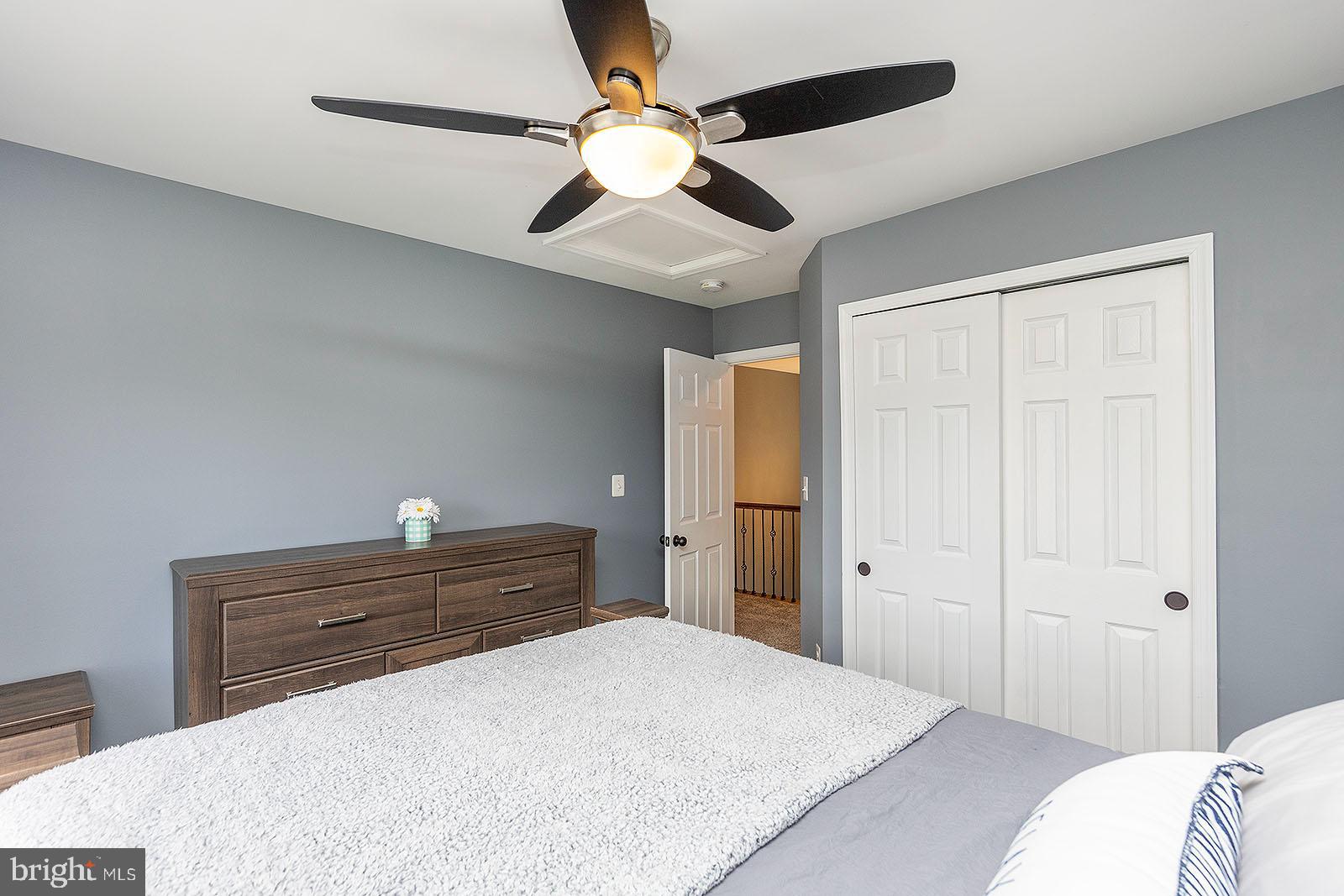 LOCUST HILL - Residential