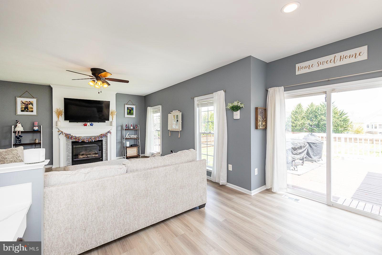 LOCUST HILL - Residential