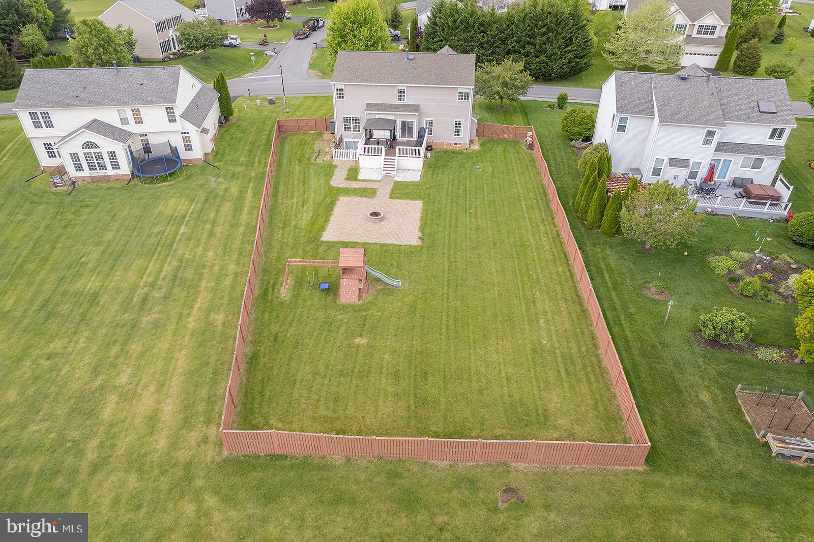 LOCUST HILL - Residential