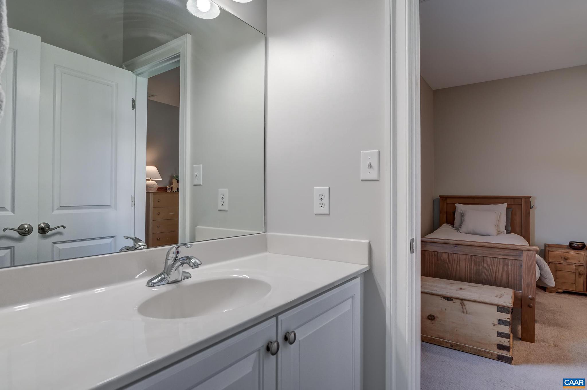 OLD TRAIL - Residential