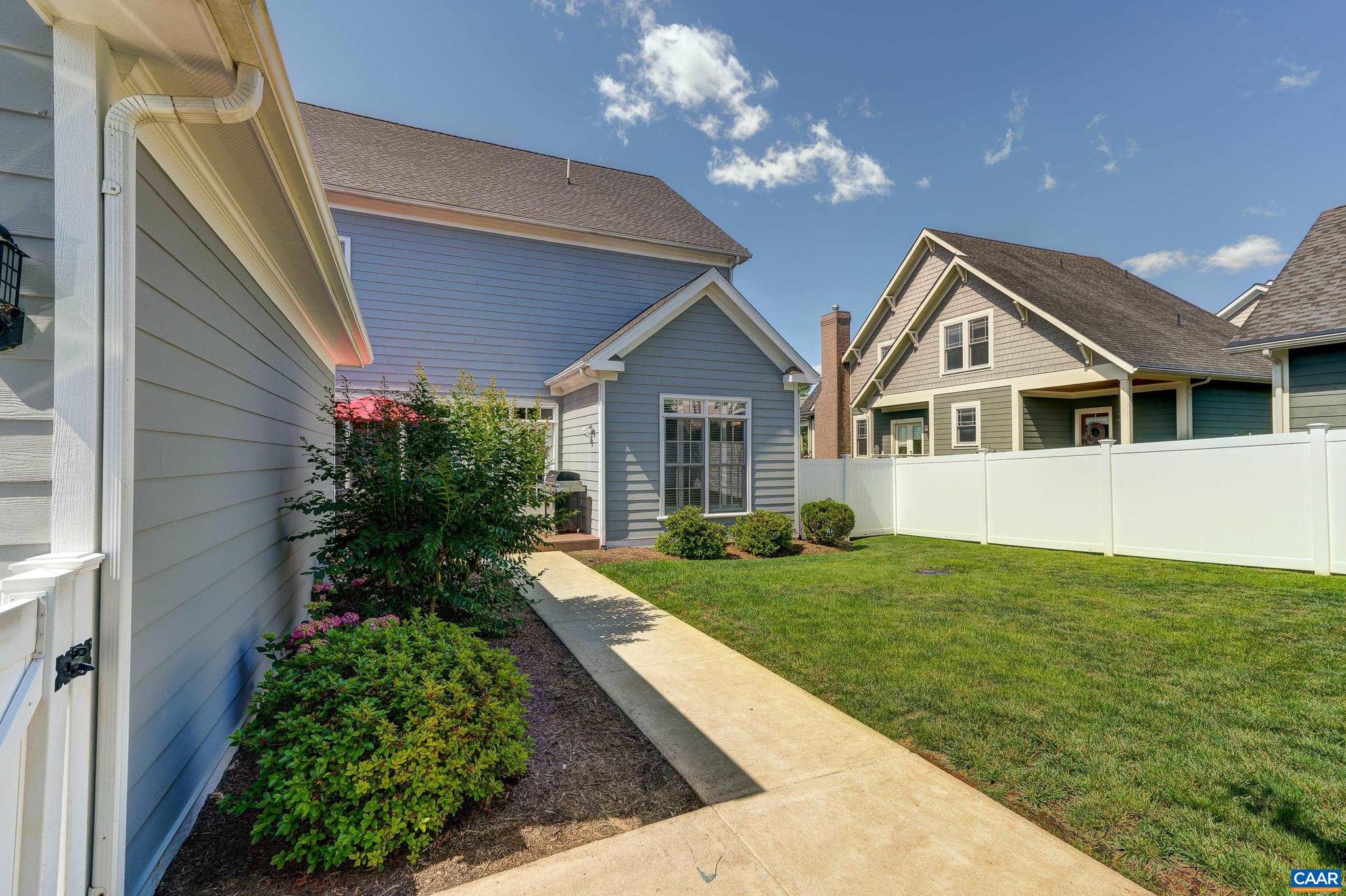 OLD TRAIL - Residential