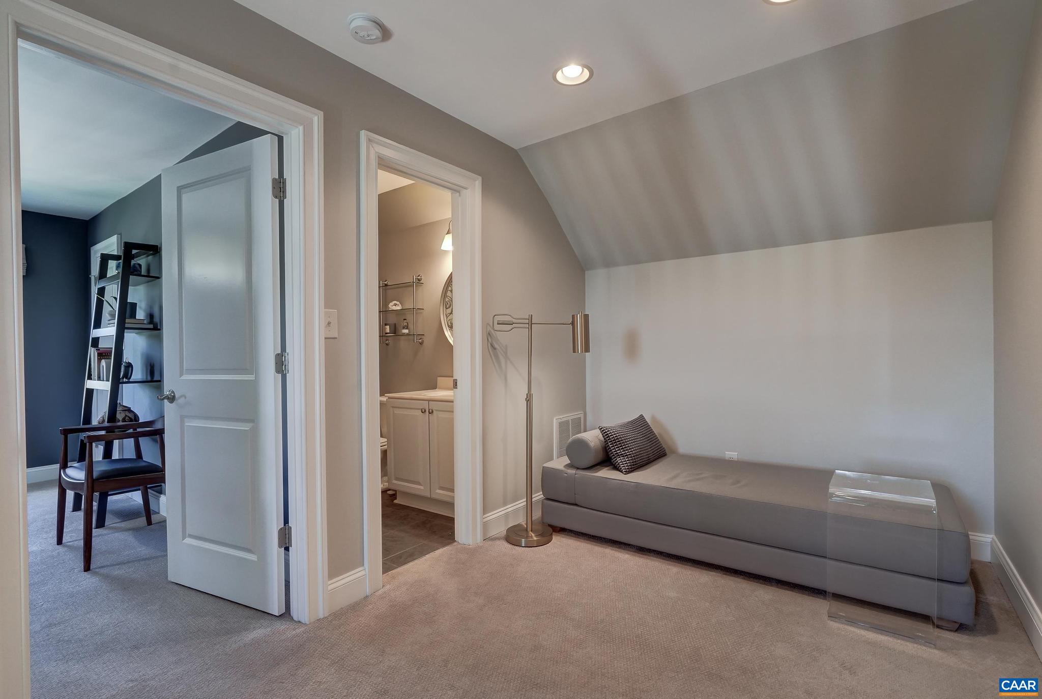 OLD TRAIL - Residential