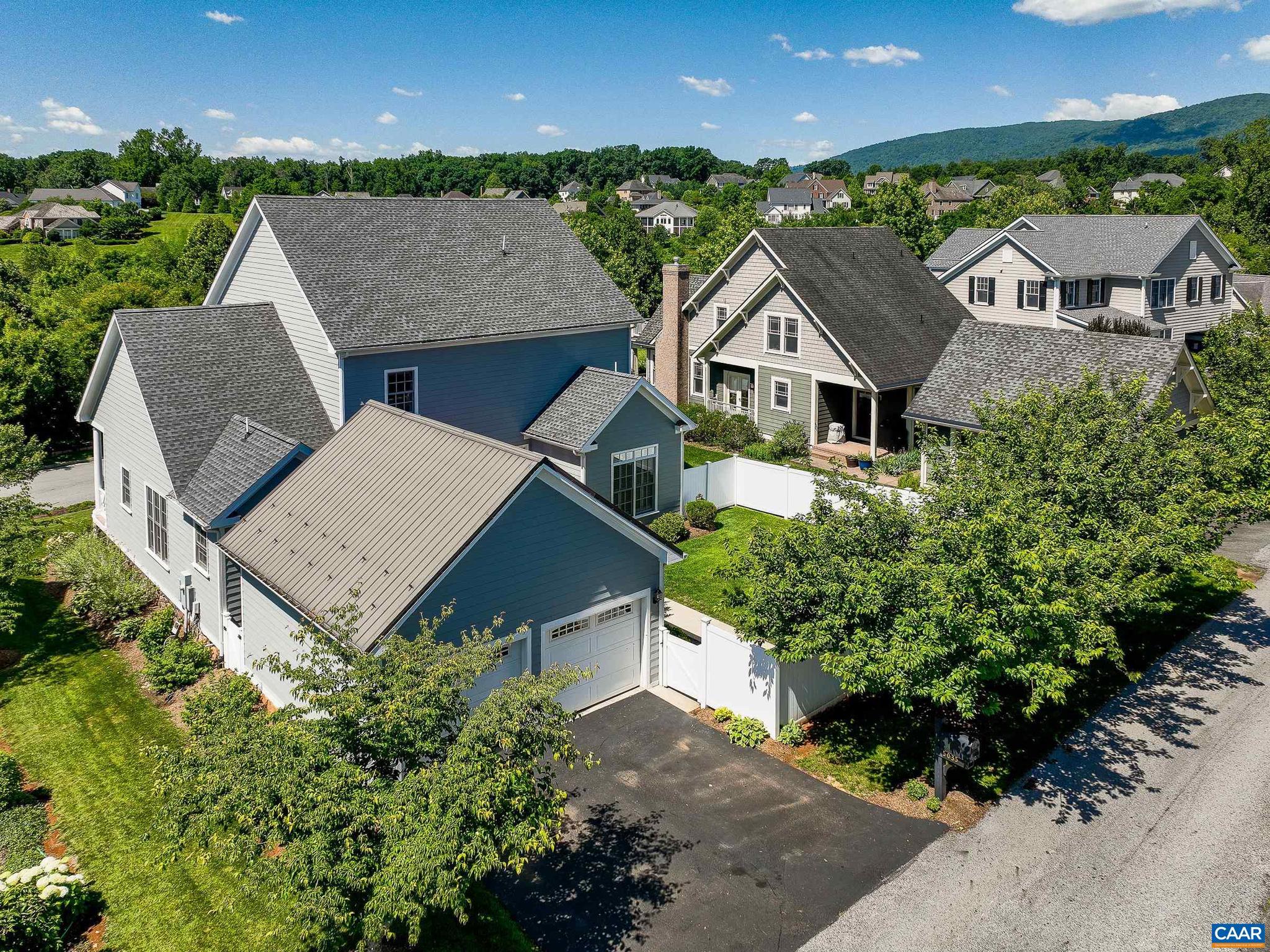 OLD TRAIL - Residential