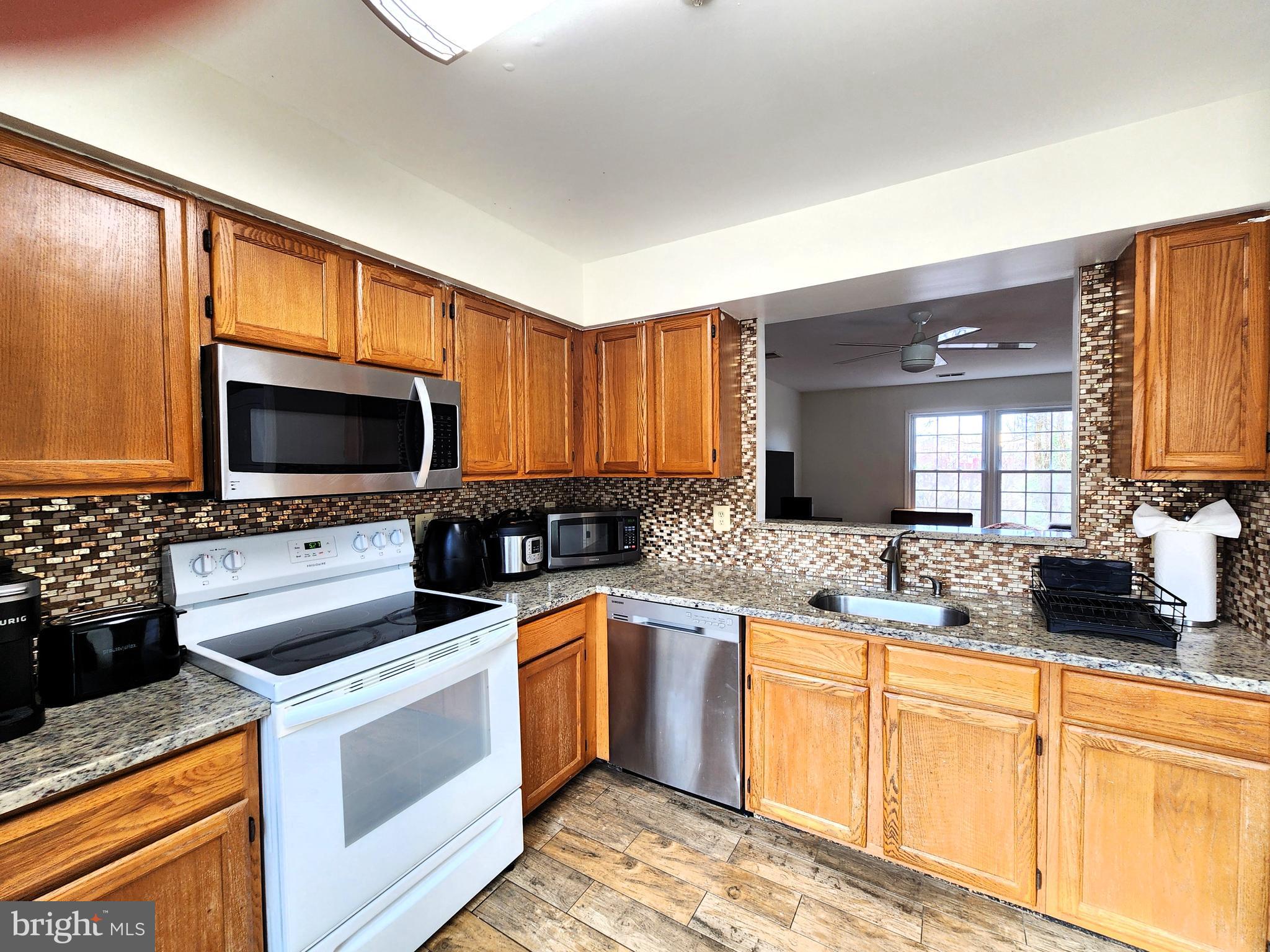 WESTCHESTER - Residential Lease