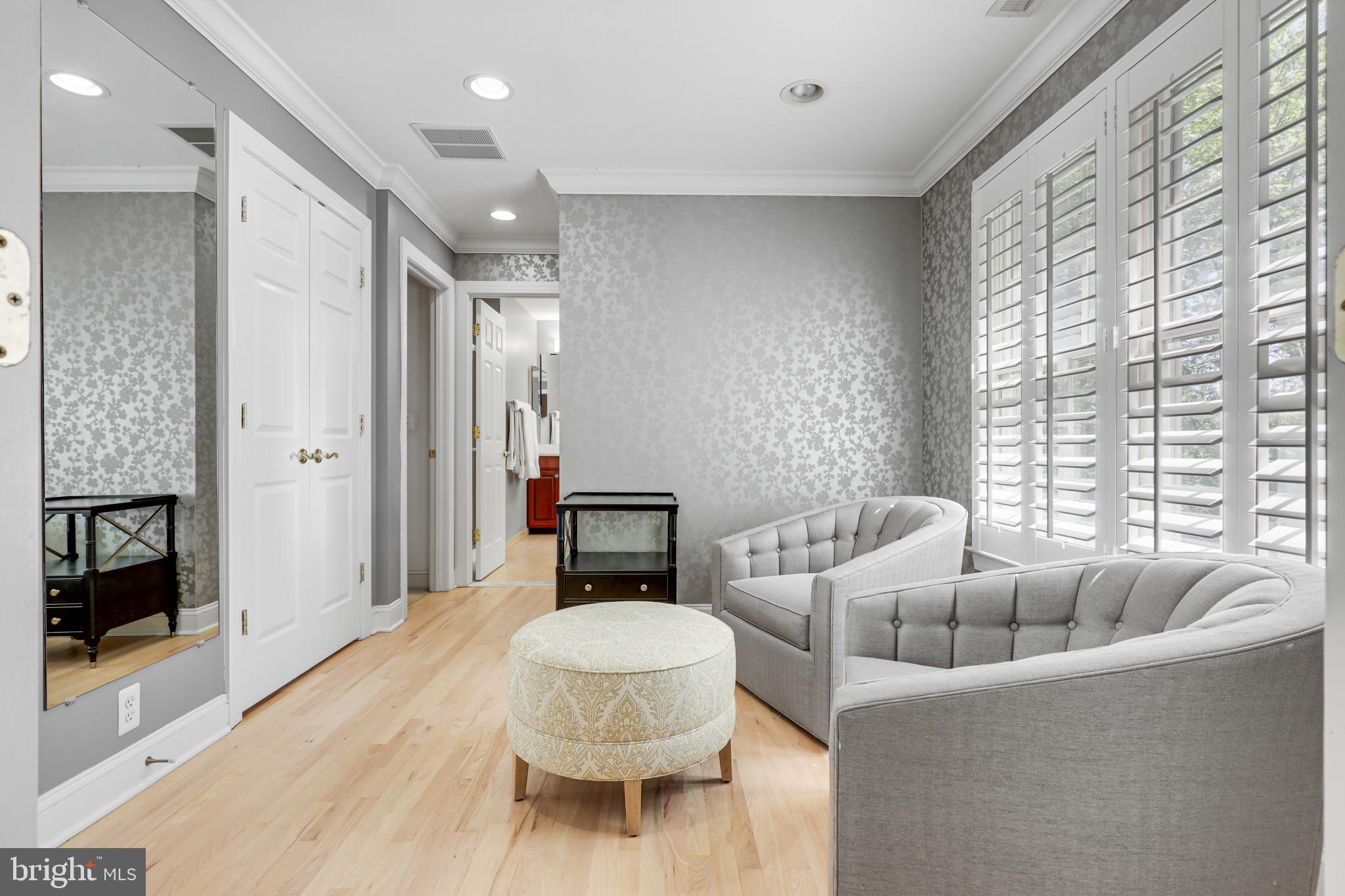 WEST ANNAPOLIS - Residential