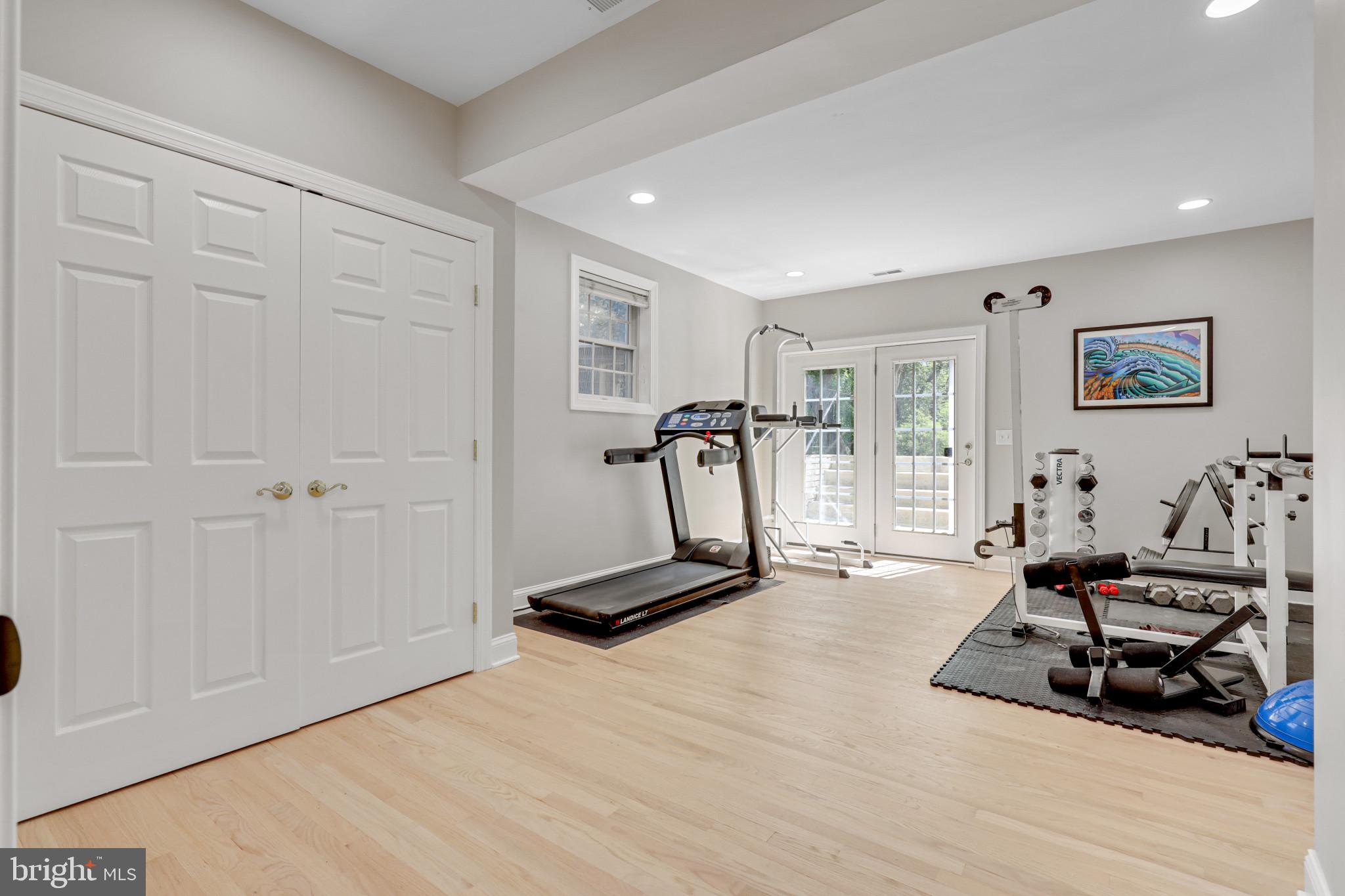 WEST ANNAPOLIS - Residential