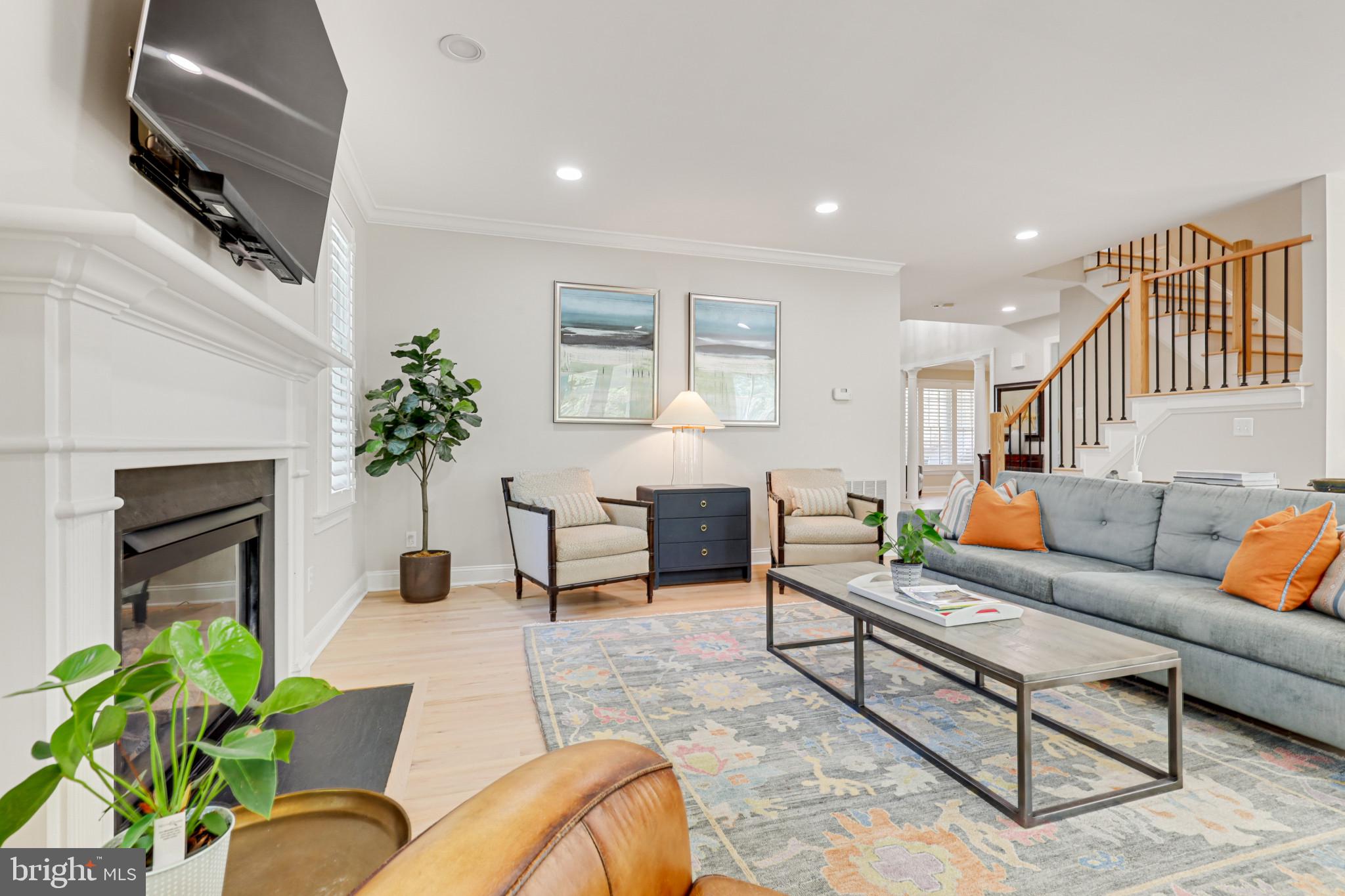 WEST ANNAPOLIS - Residential