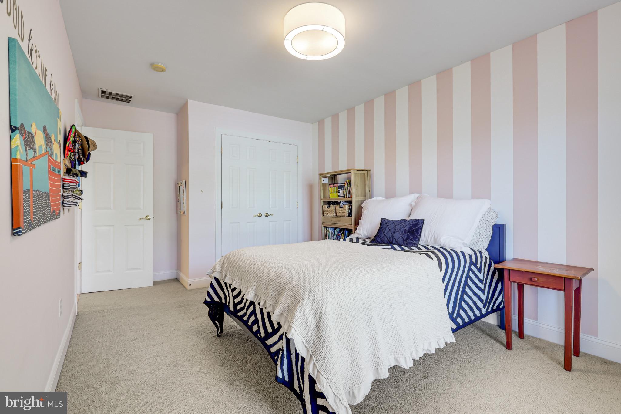 WEST ANNAPOLIS - Residential