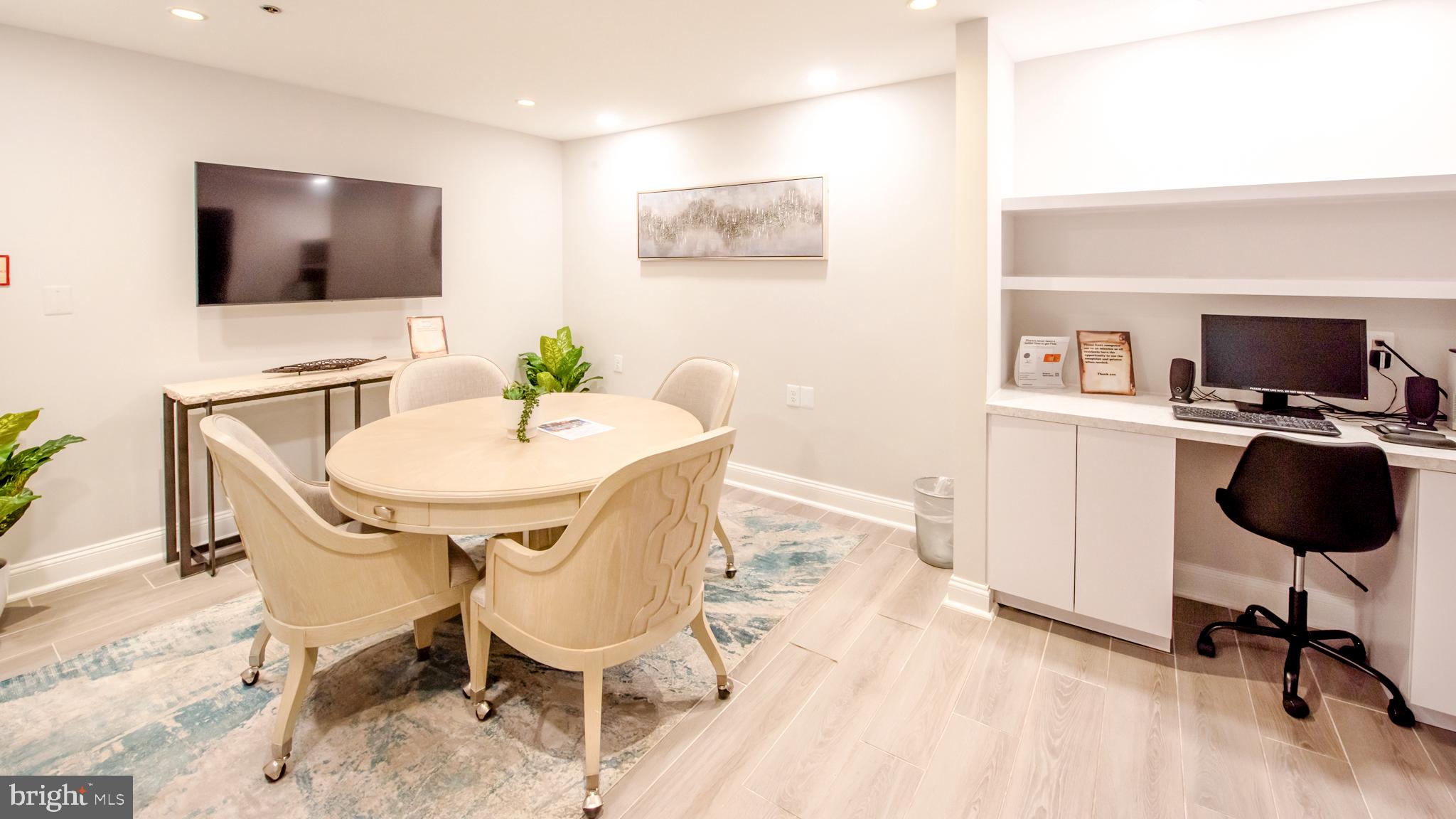 WESTVIEW AT BALLSTON METRO - Residential