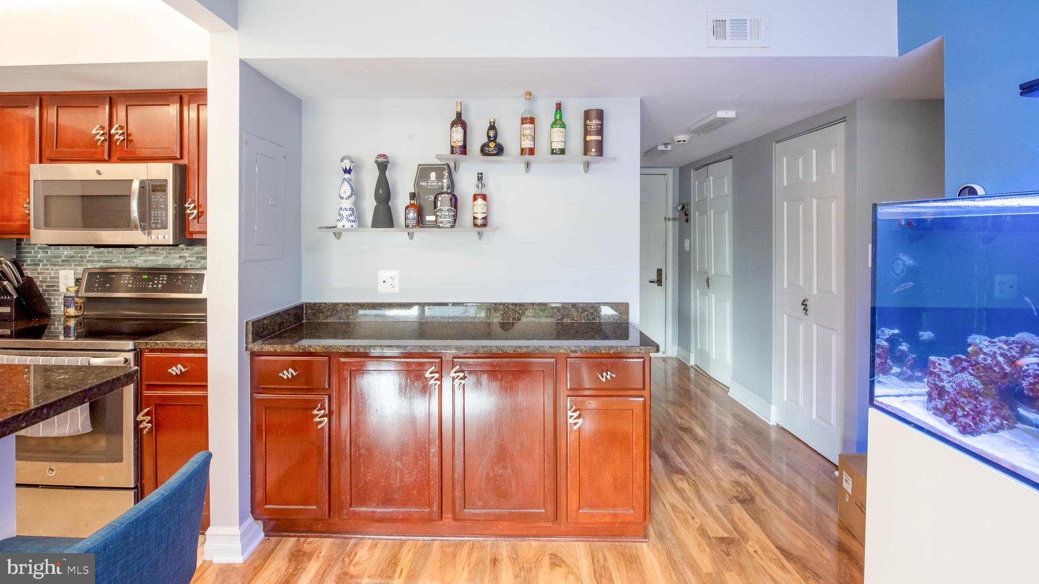 WESTVIEW AT BALLSTON METRO - Residential