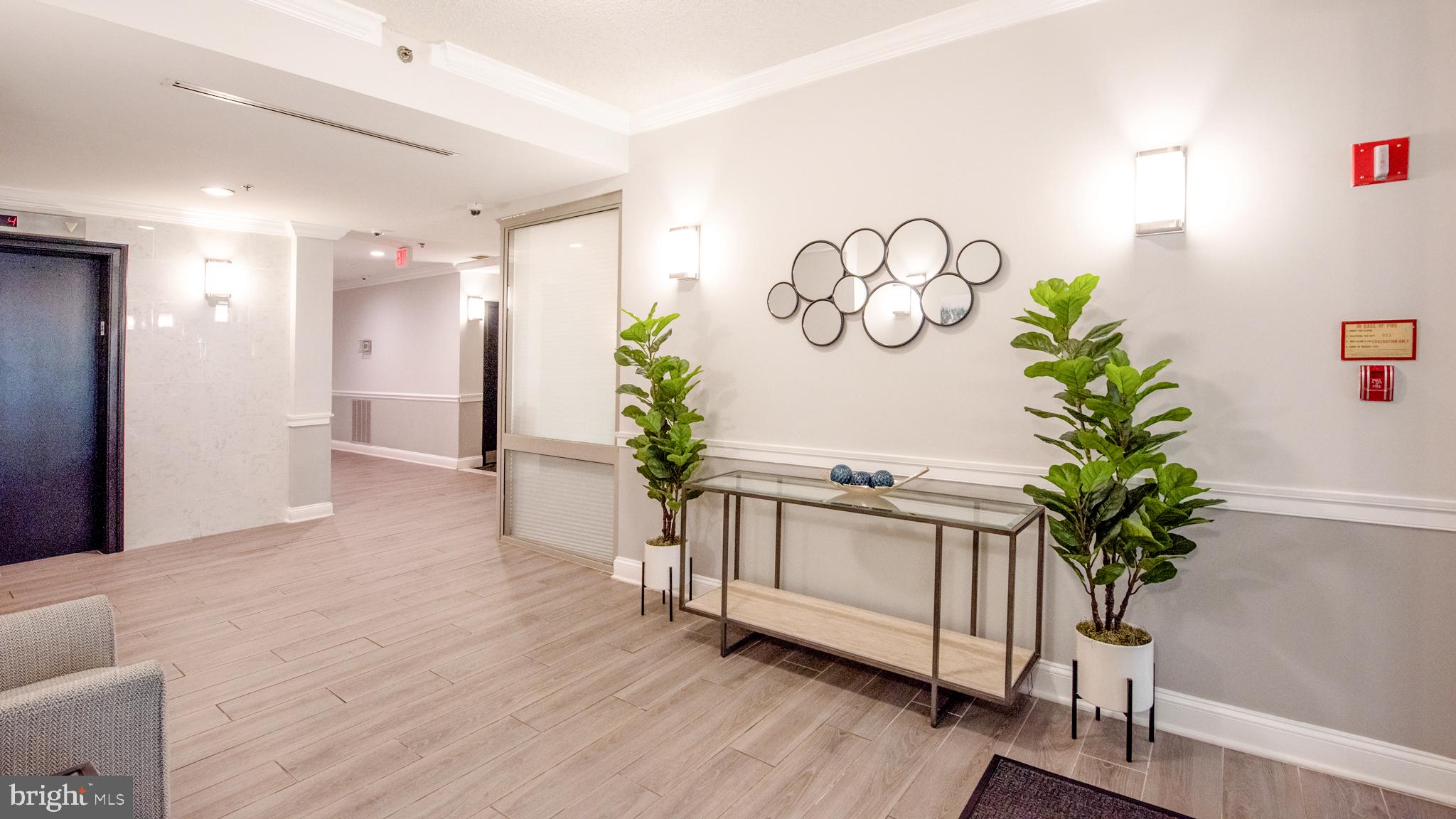 WESTVIEW AT BALLSTON METRO - Residential