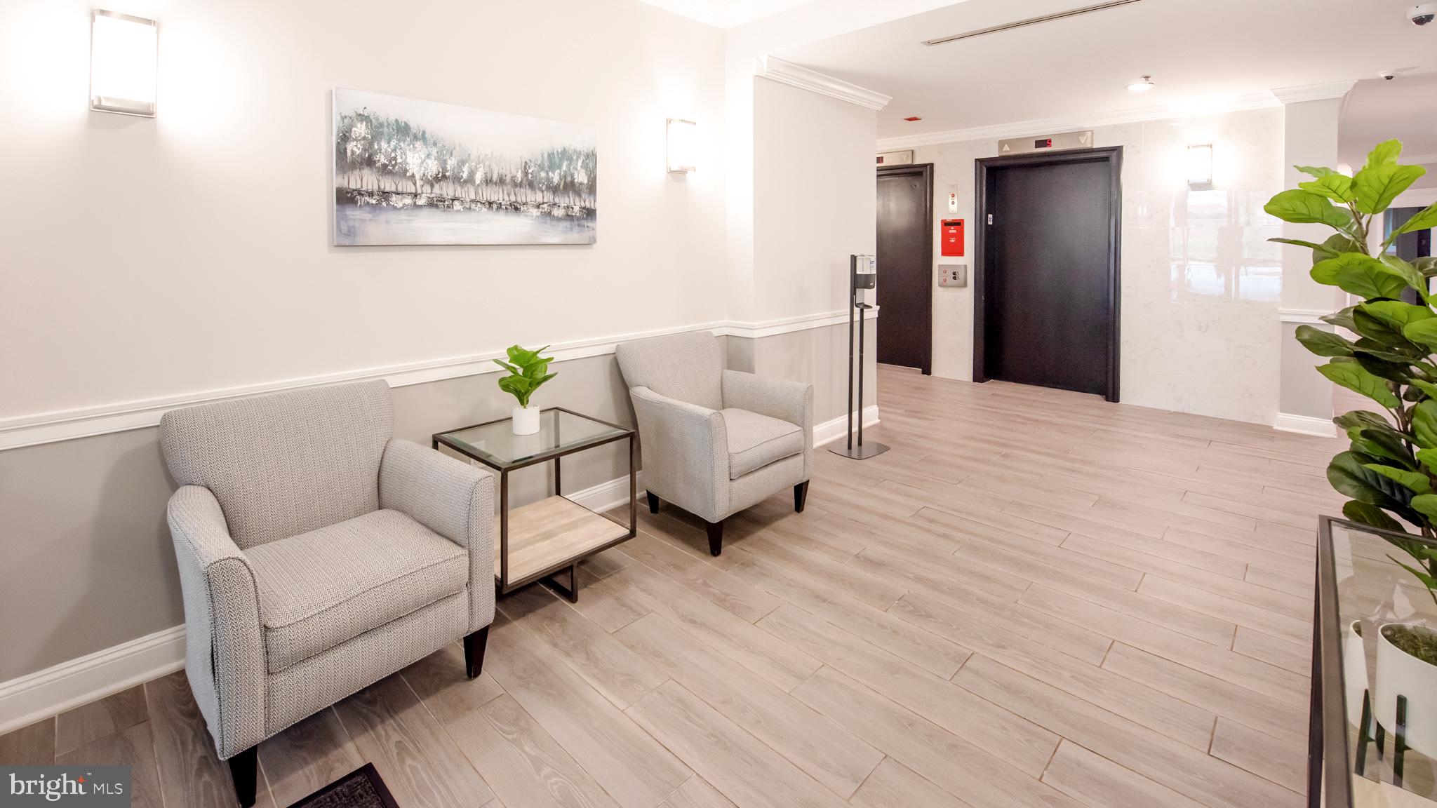 WESTVIEW AT BALLSTON METRO - Residential