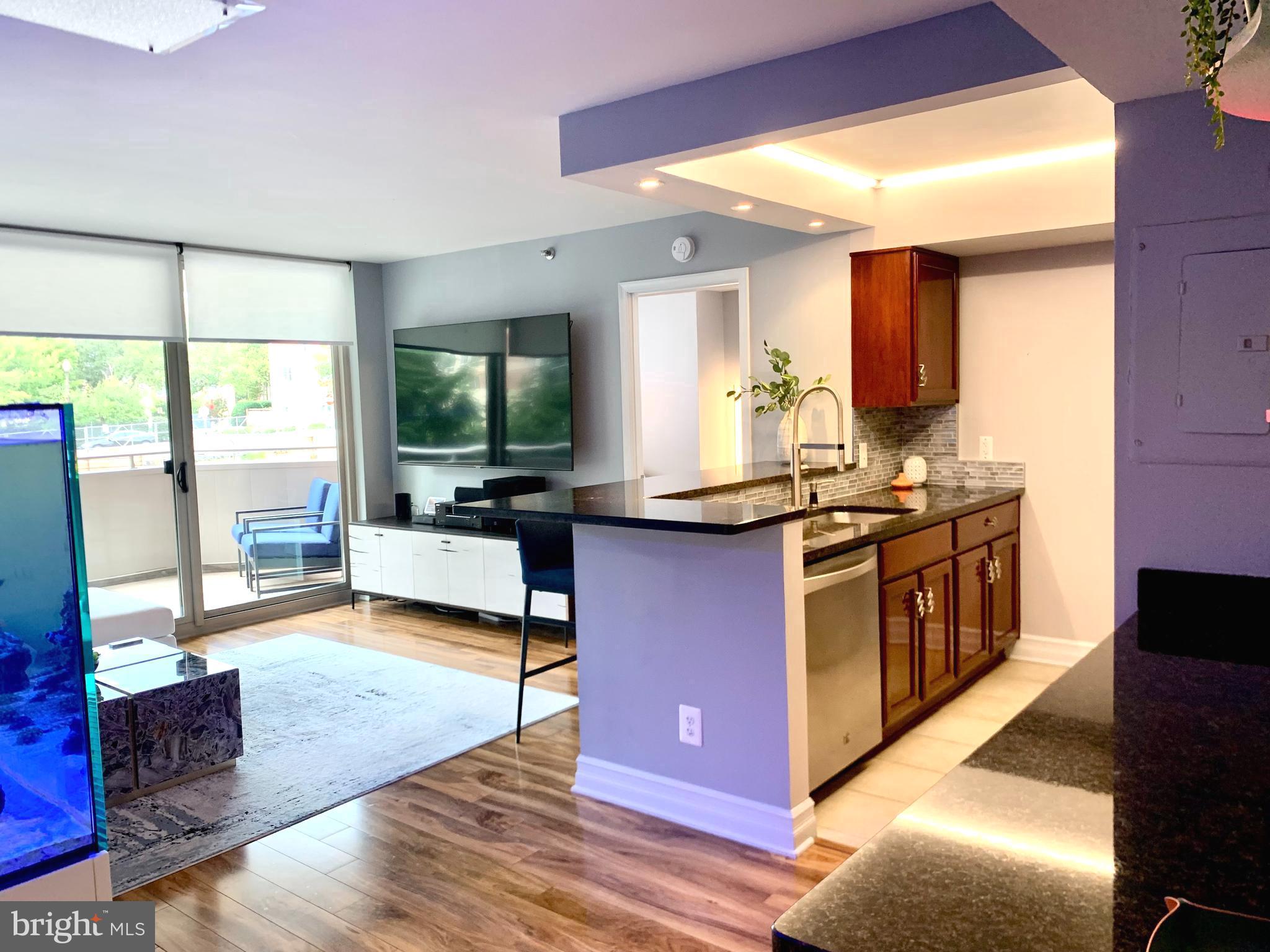 WESTVIEW AT BALLSTON METRO - Residential