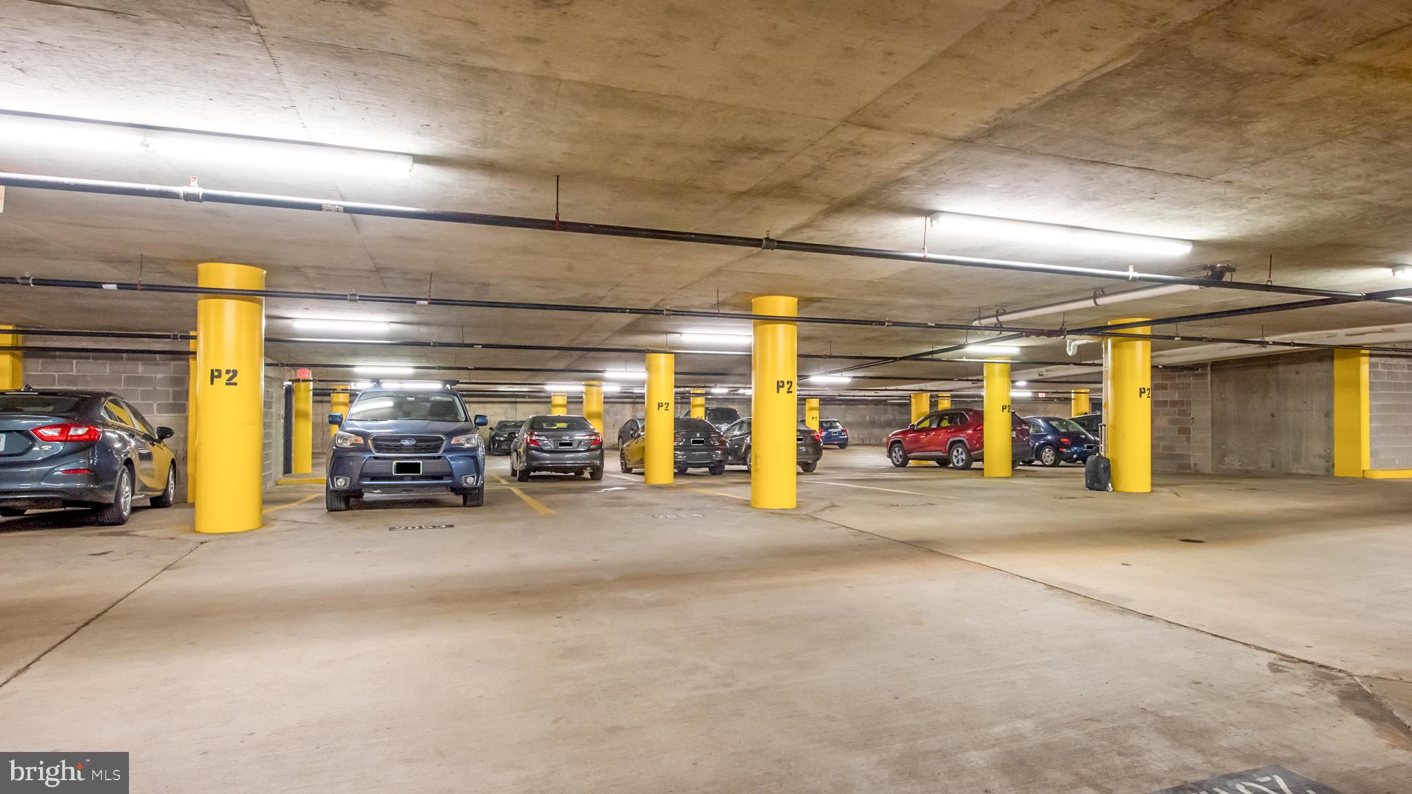 WESTVIEW AT BALLSTON METRO - Residential