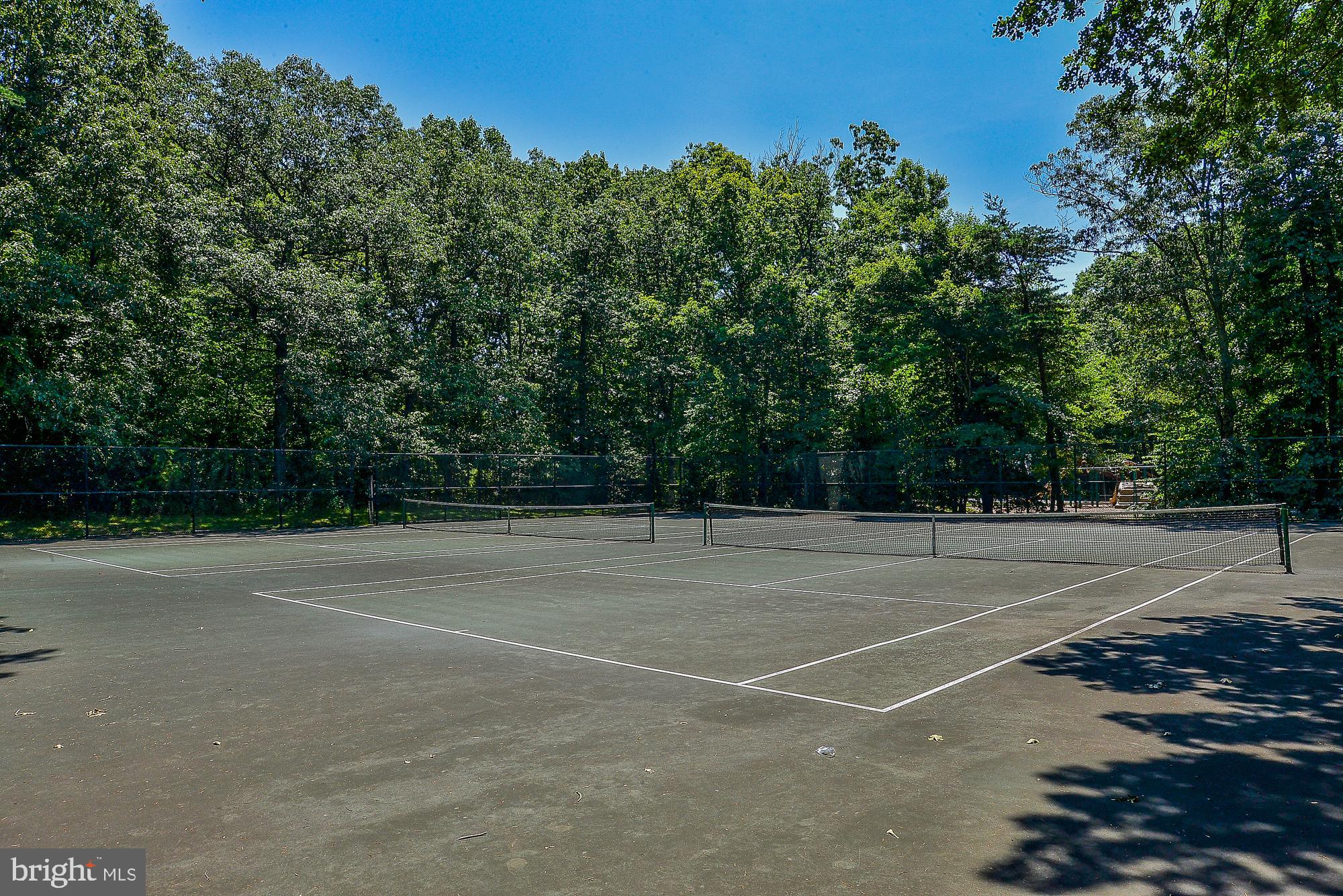 GLEN COVE - Residential