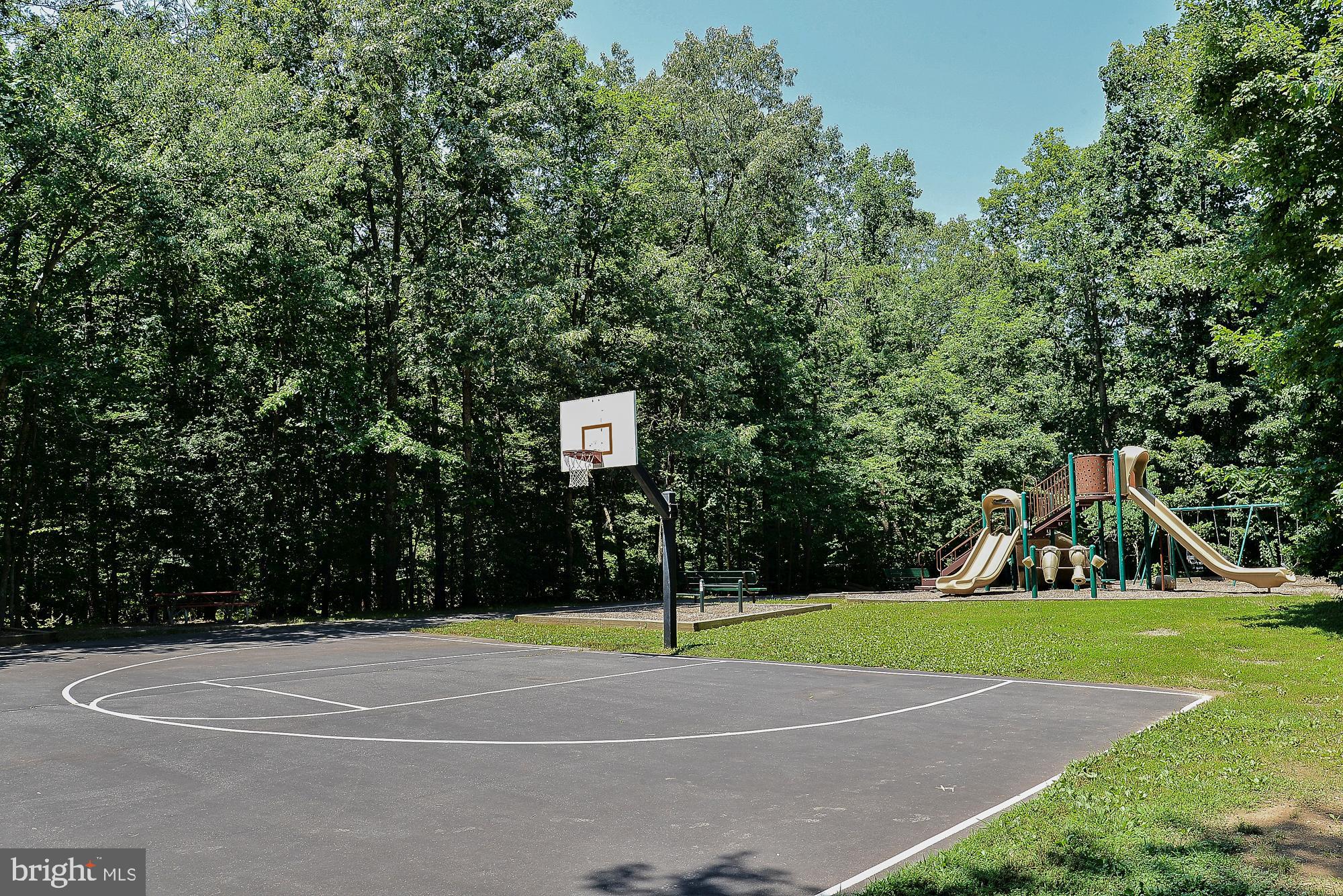 GLEN COVE - Residential