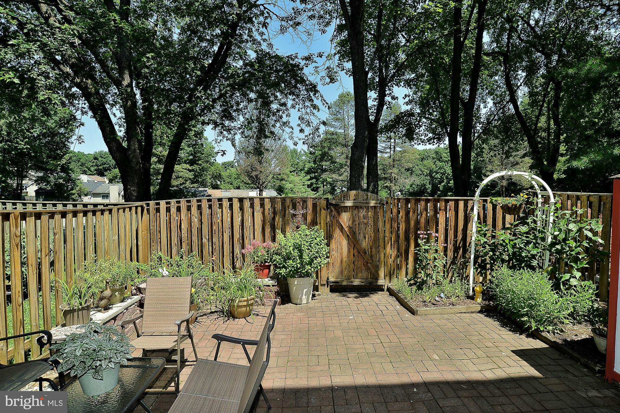 GLEN COVE - Residential