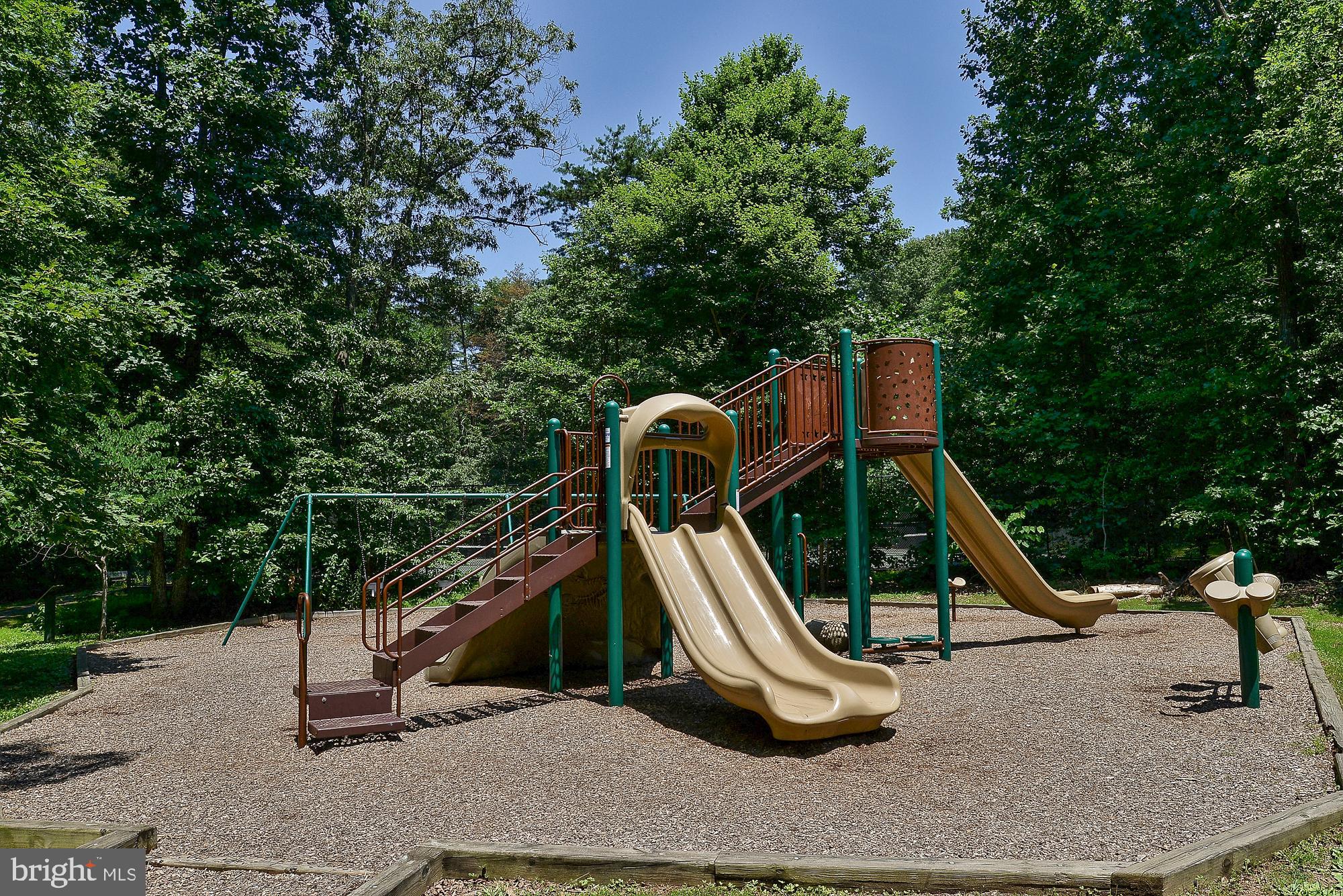 GLEN COVE - Residential