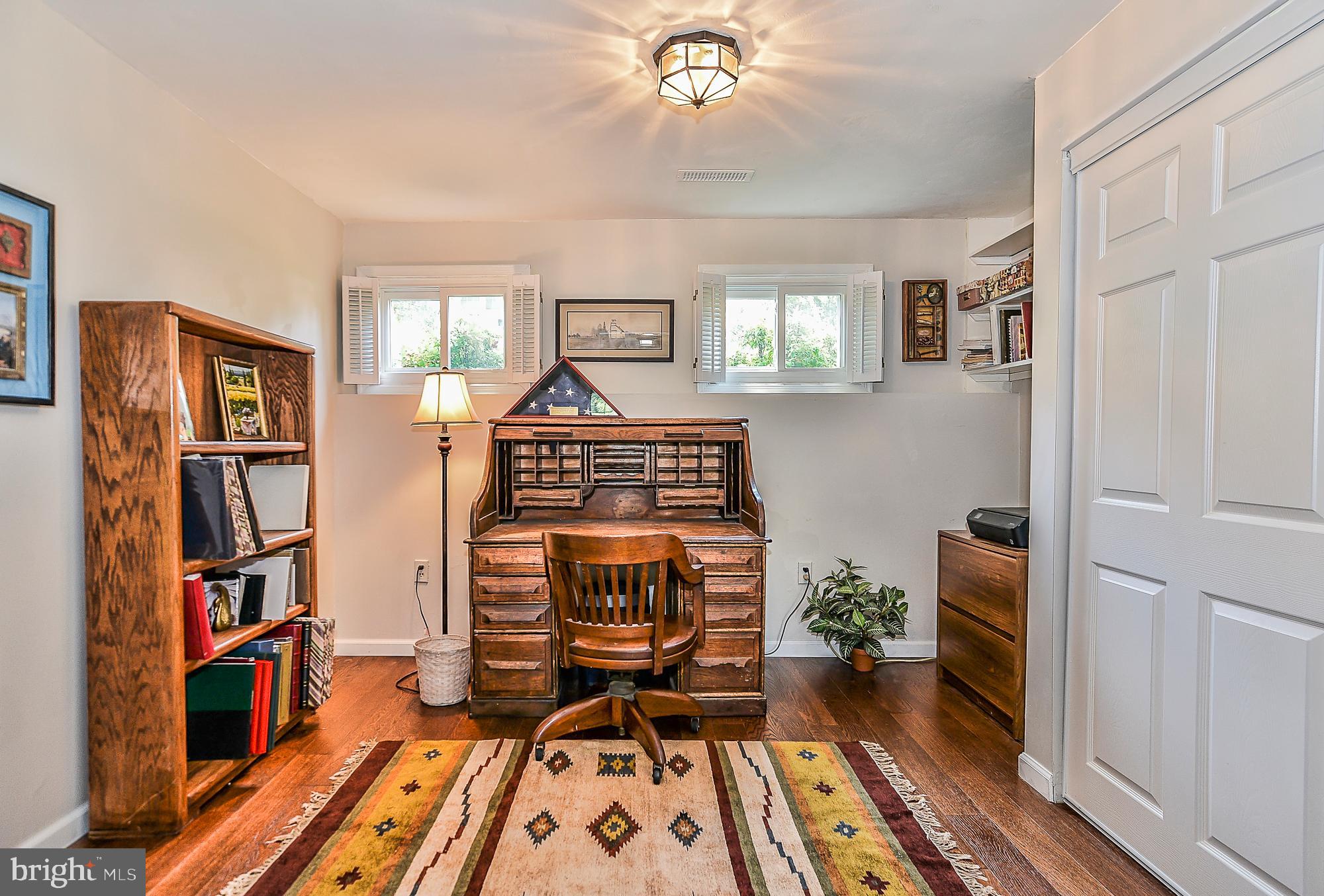 GLEN COVE - Residential