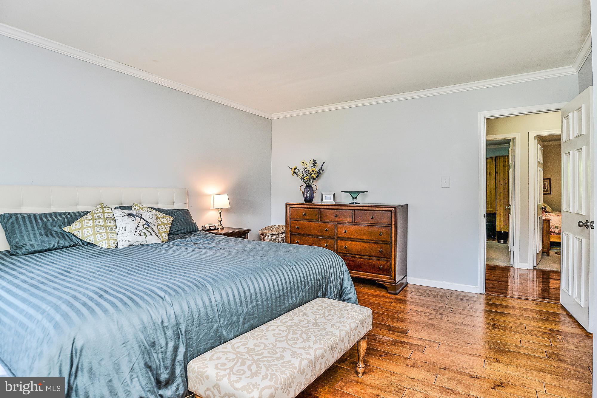 GLEN COVE - Residential