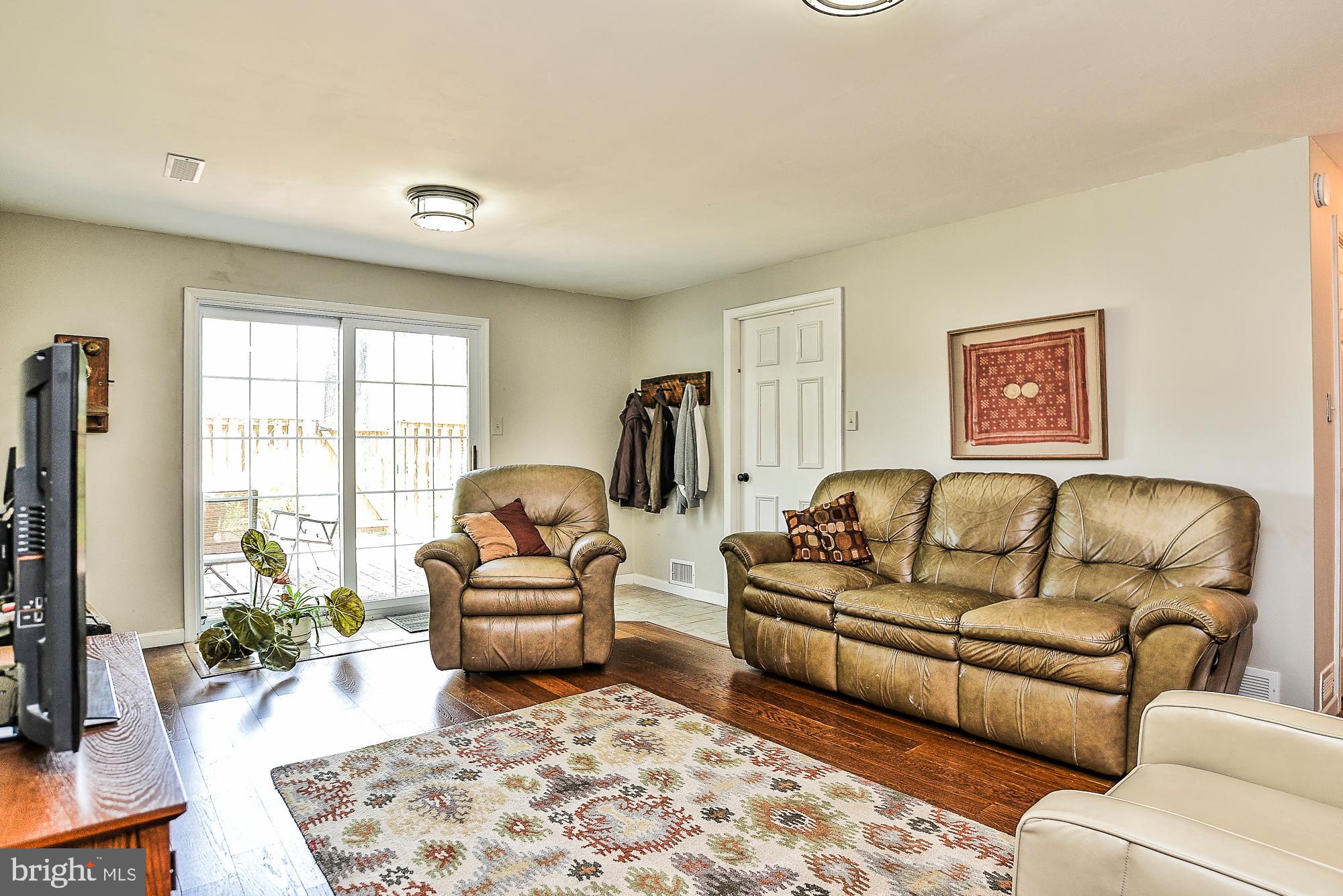 GLEN COVE - Residential