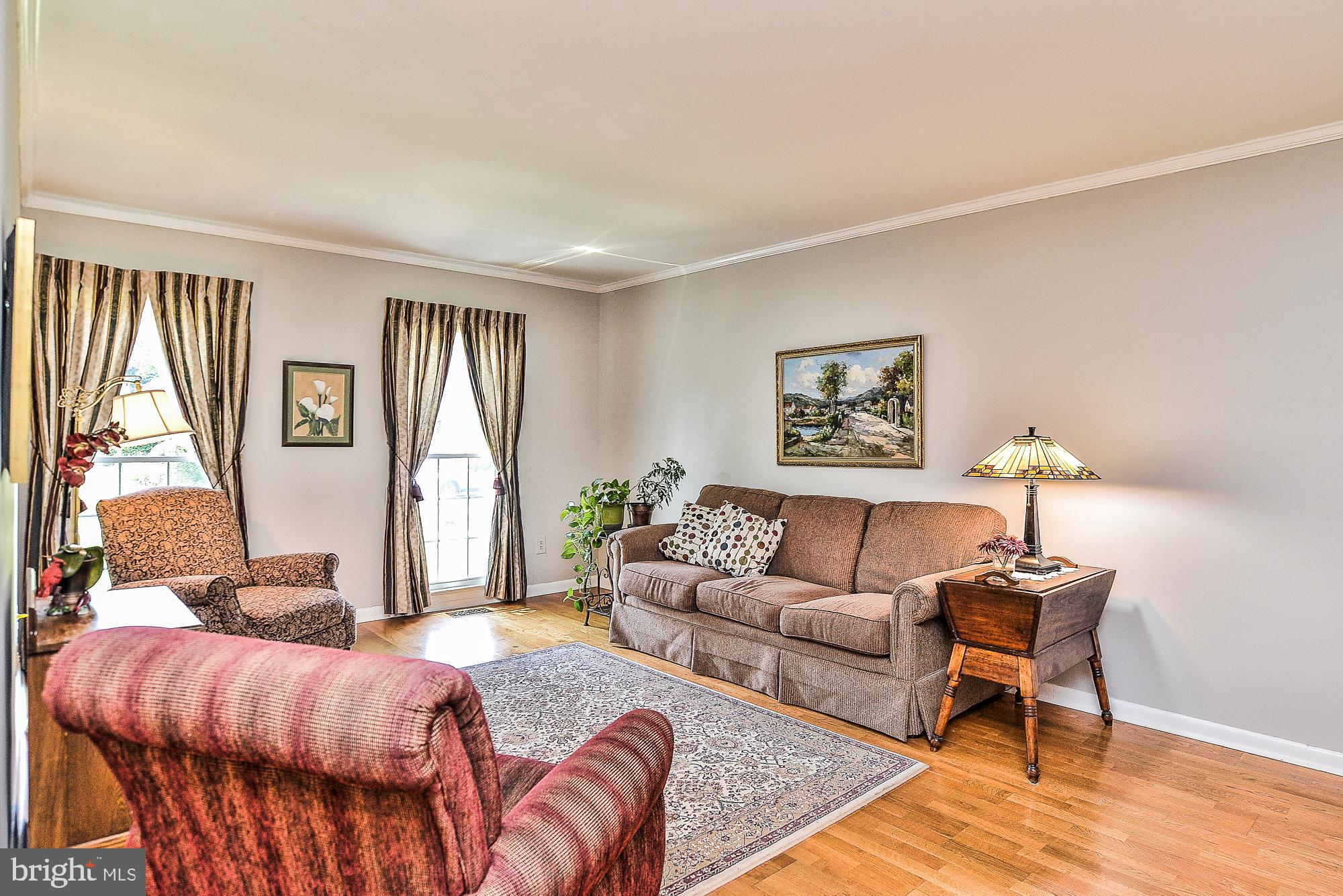 GLEN COVE - Residential