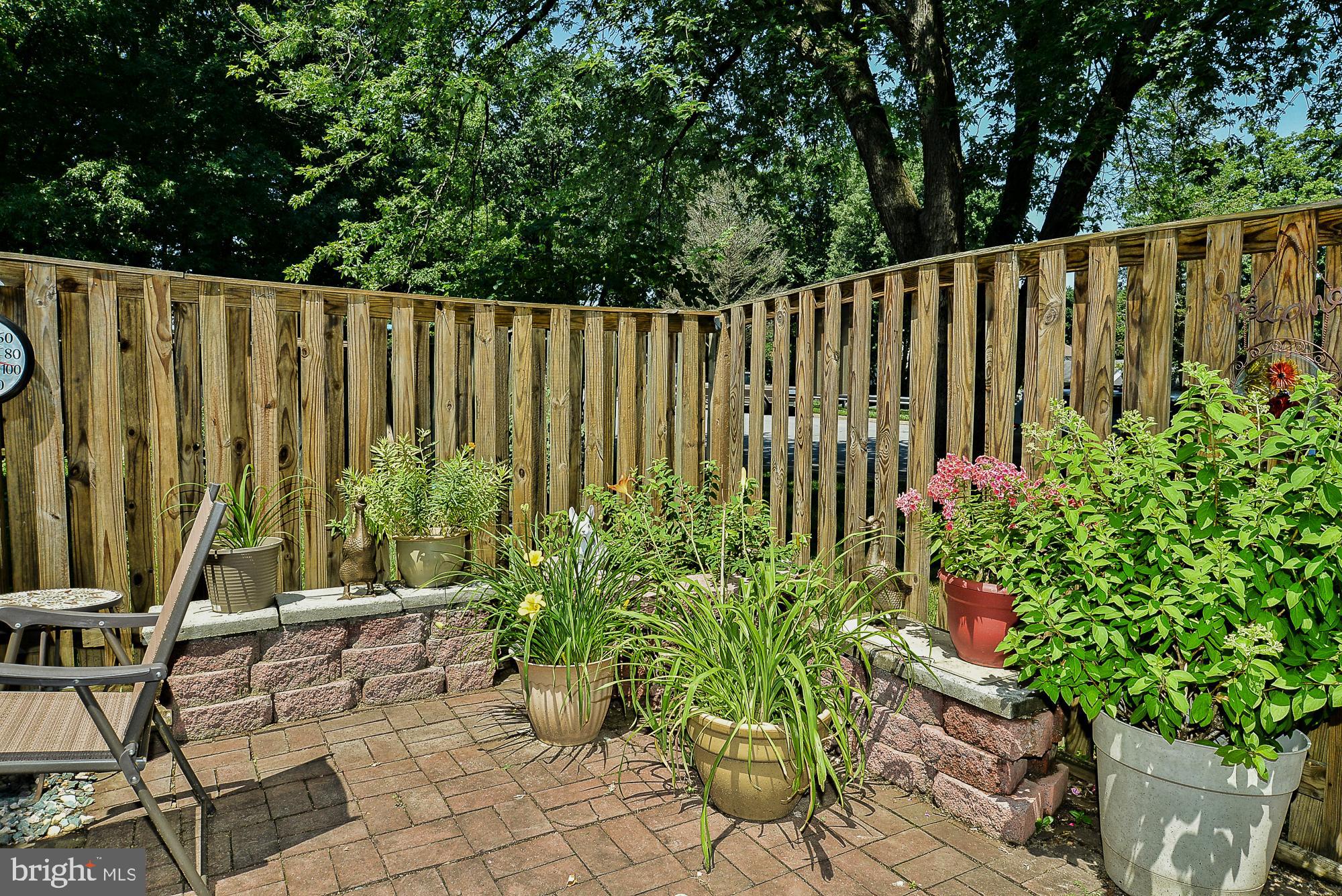 GLEN COVE - Residential