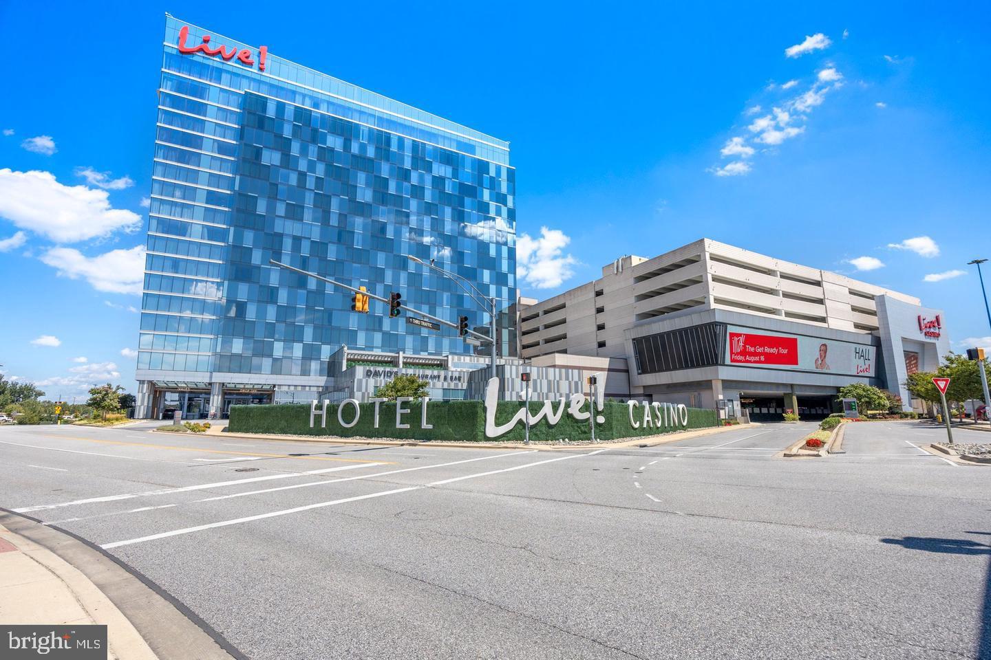 VILLAGES OF DORCHESTER - Residential