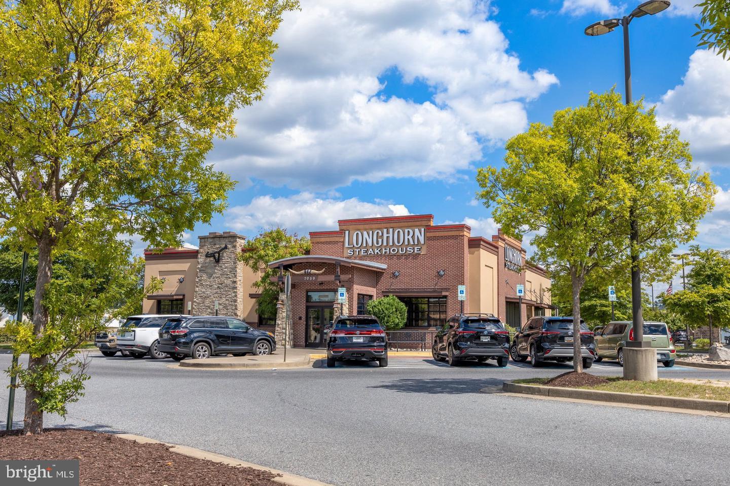 VILLAGES OF DORCHESTER - Residential