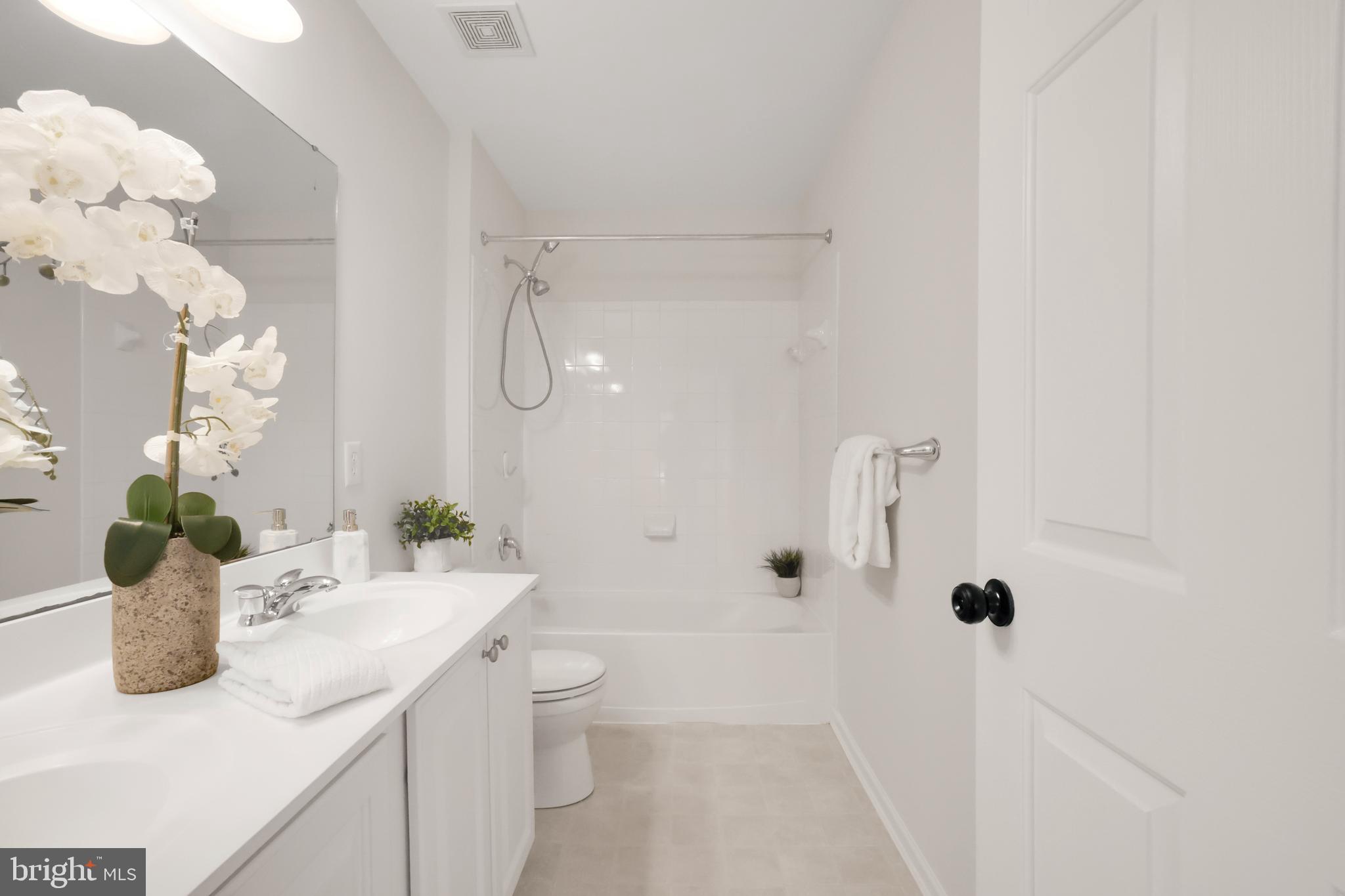 VILLAGES OF DORCHESTER - Residential