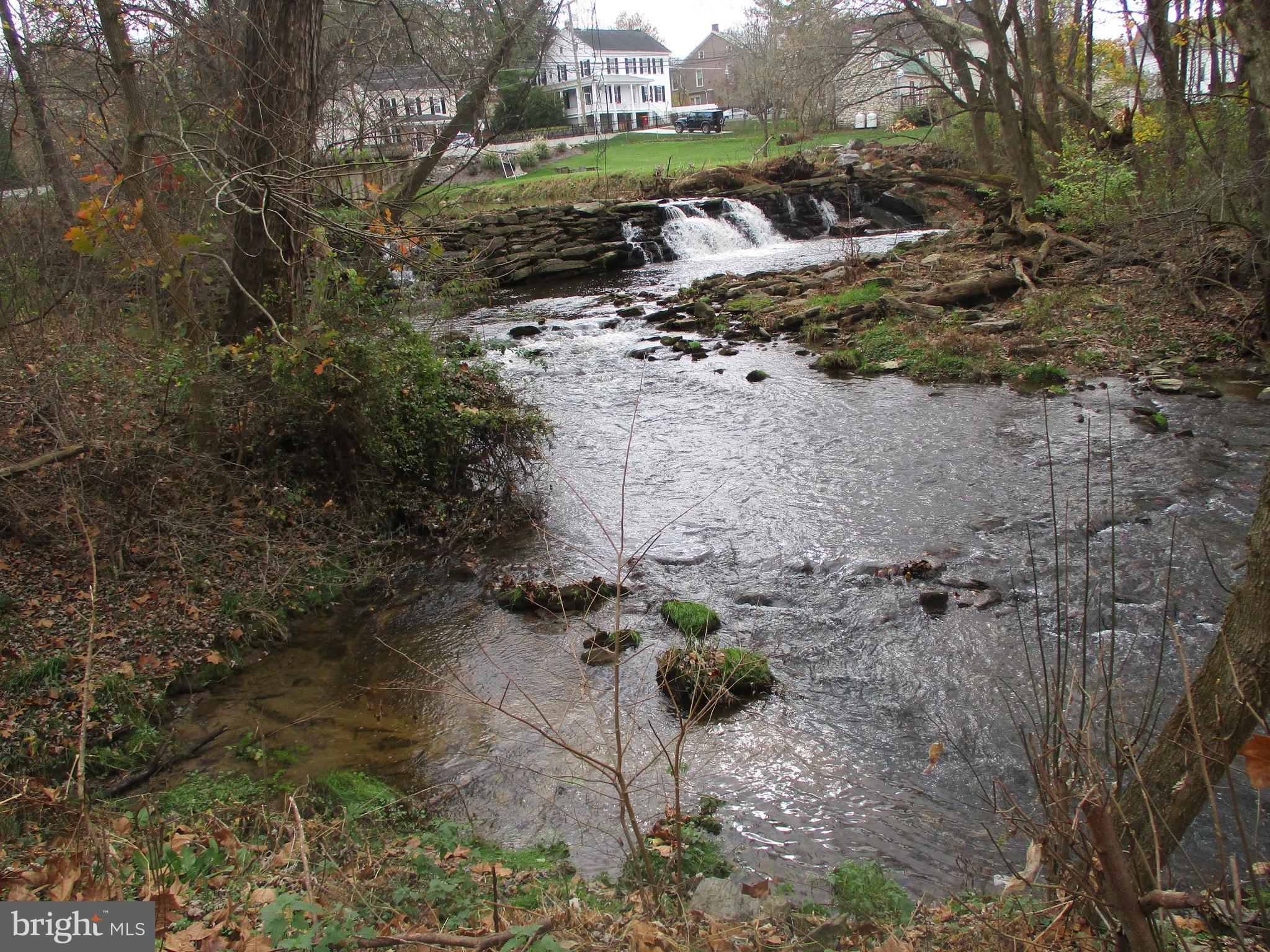 KEEDYSVILLE - Residential