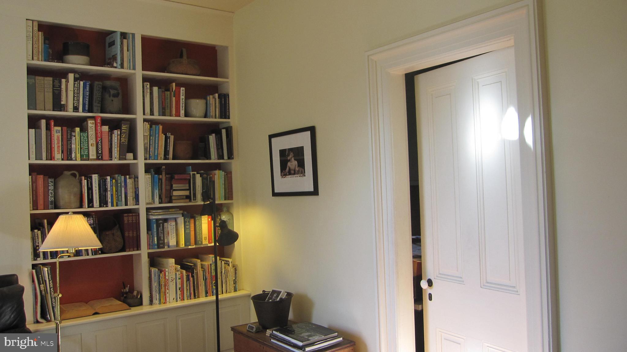 KEEDYSVILLE - Residential