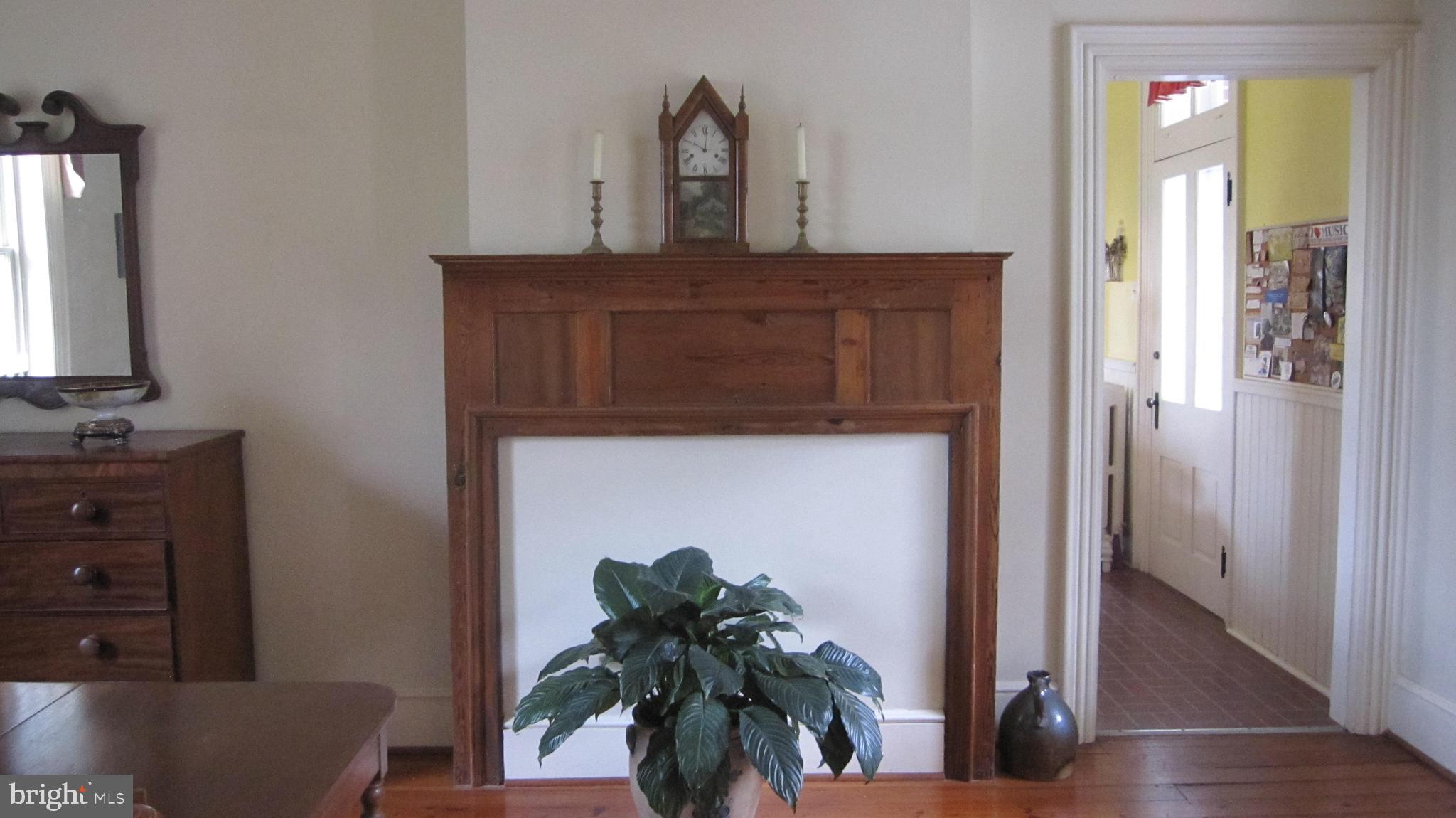 KEEDYSVILLE - Residential