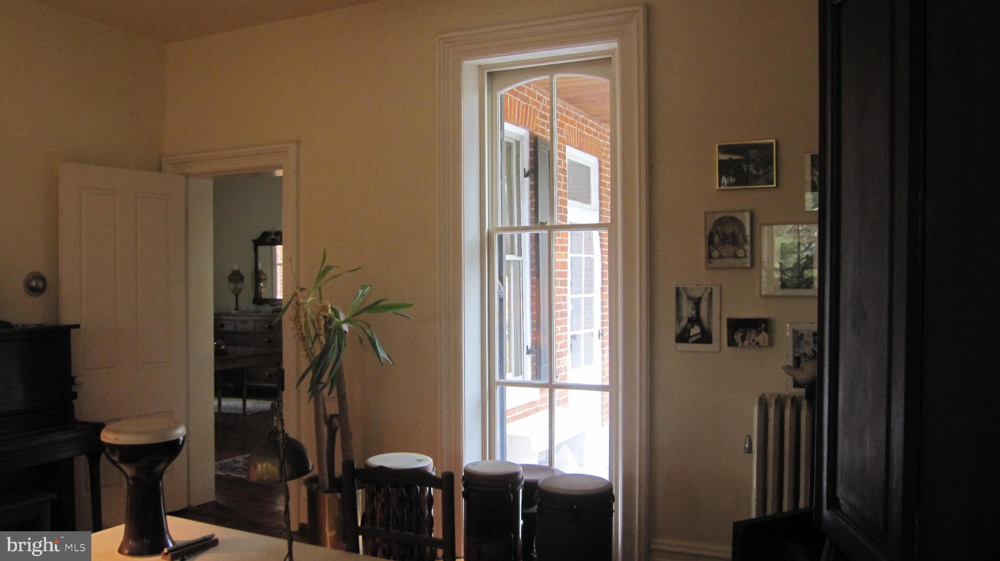 KEEDYSVILLE - Residential