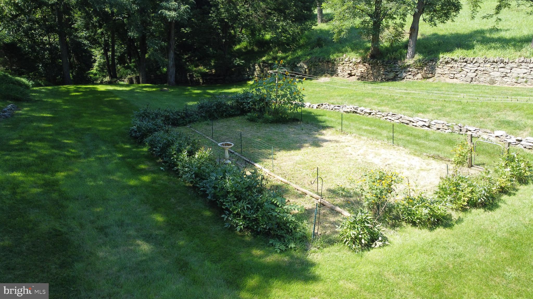 KEEDYSVILLE - Residential