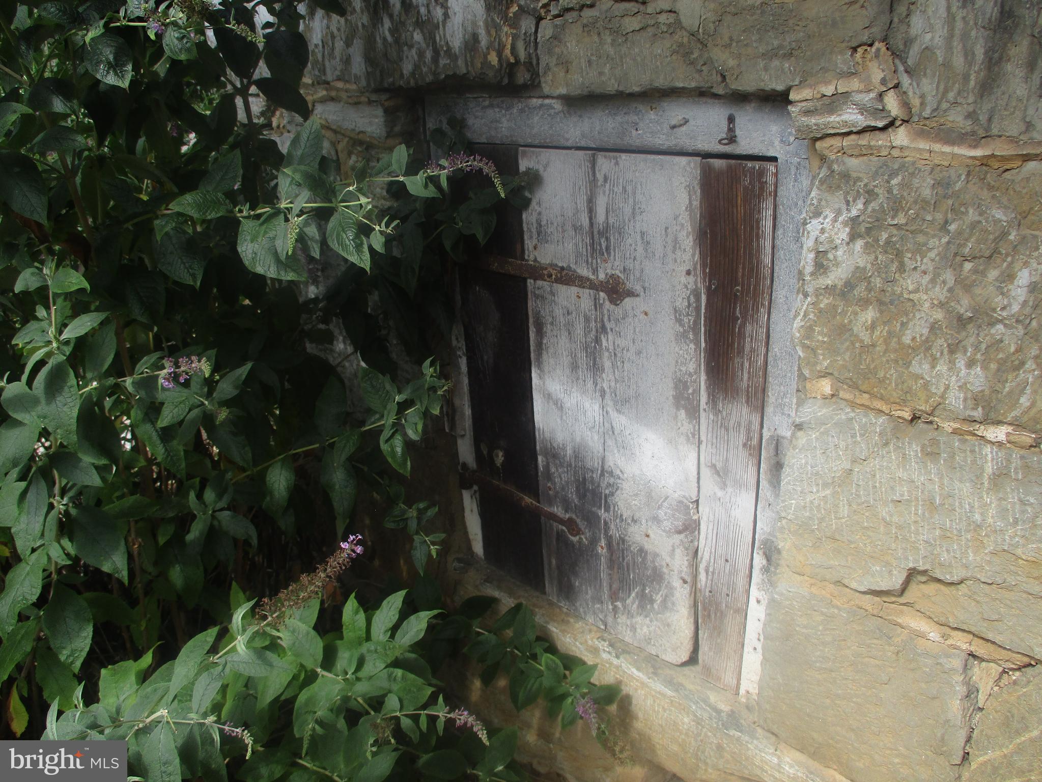 KEEDYSVILLE - Residential