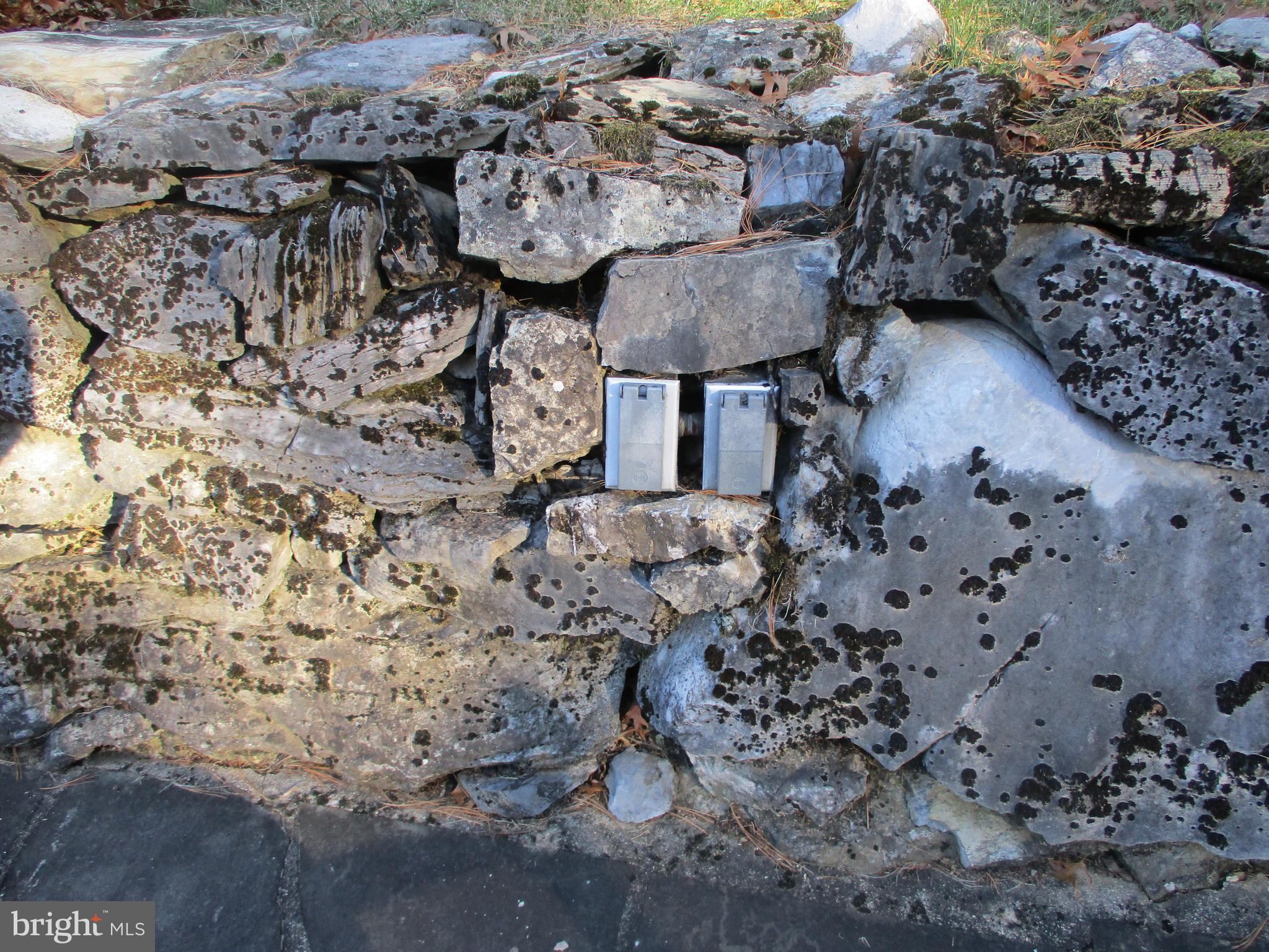 KEEDYSVILLE - Residential