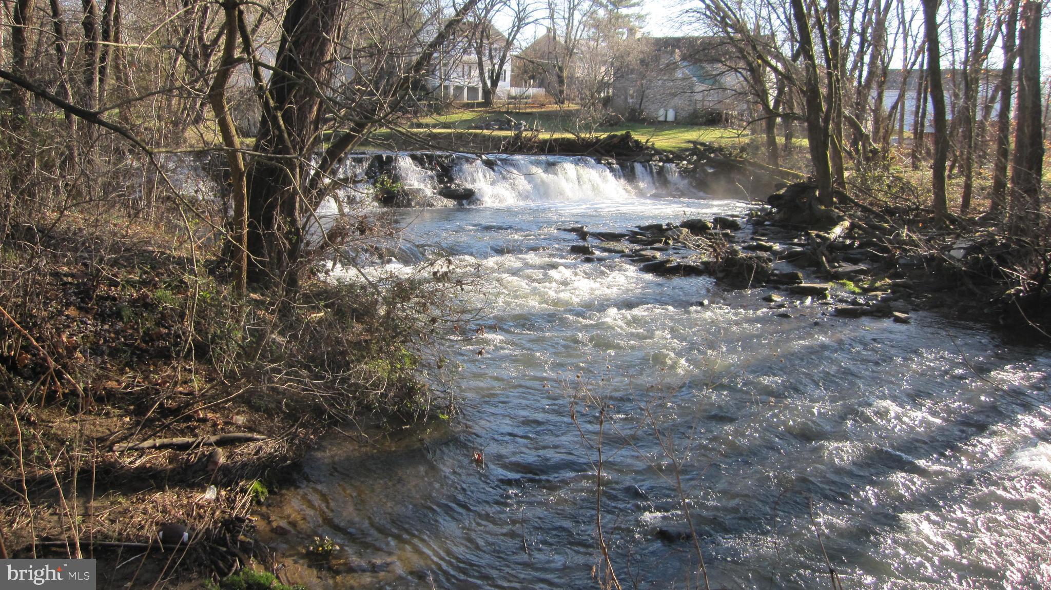 KEEDYSVILLE - Residential