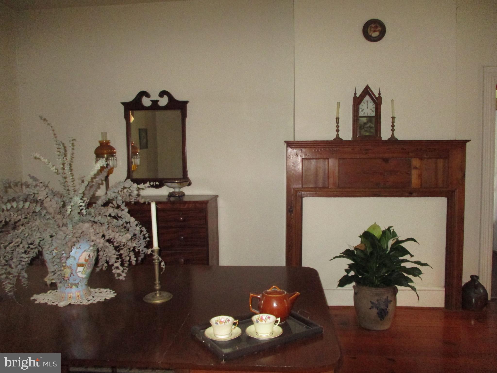 KEEDYSVILLE - Residential