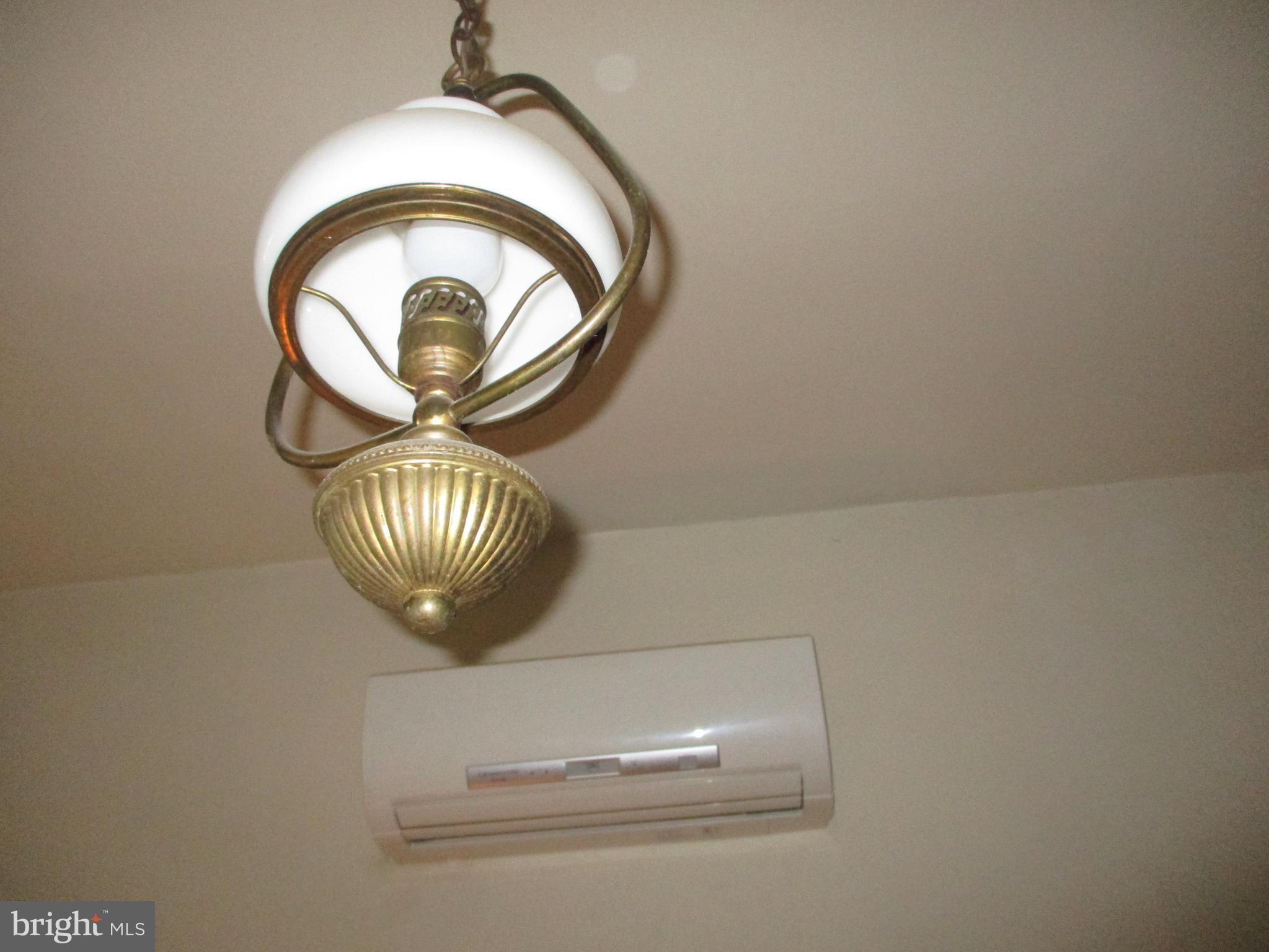 KEEDYSVILLE - Residential