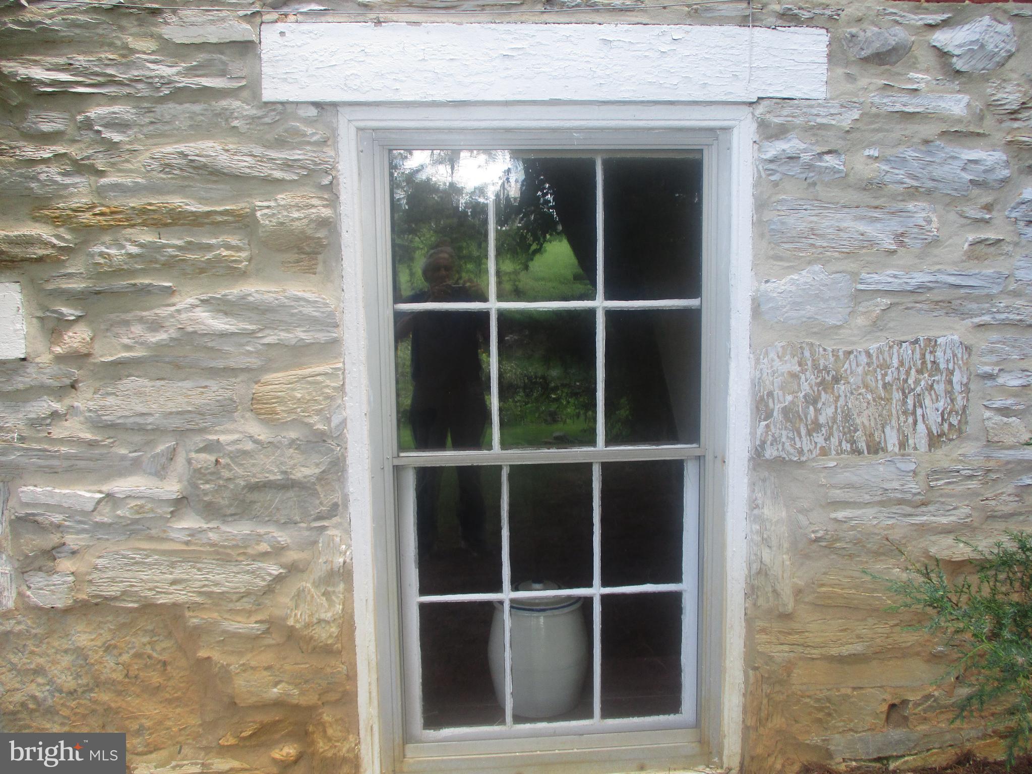 KEEDYSVILLE - Residential