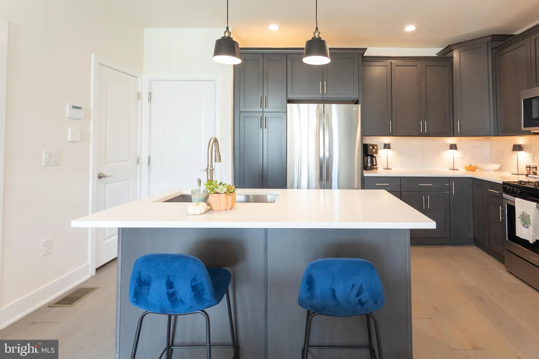 King Of Prussia, Pennsylvania 19406, United States, 3 Bedrooms Bedrooms, ,4 BathroomsBathrooms,Residential,Pending,214195