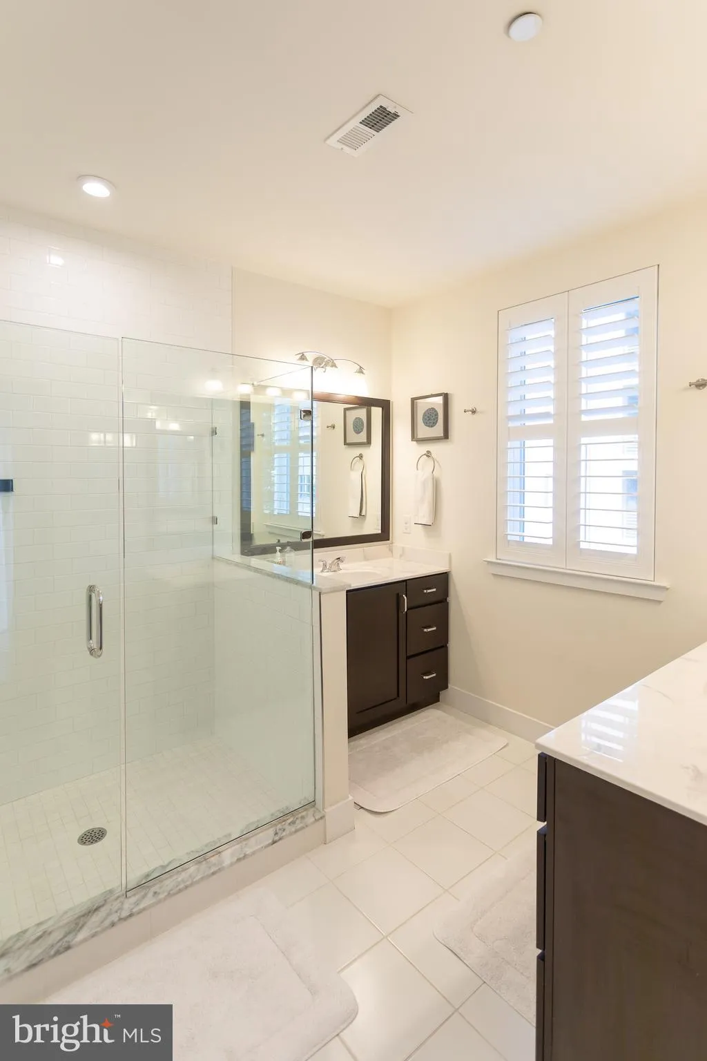 King Of Prussia, Pennsylvania 19406, United States, 3 Bedrooms Bedrooms, ,4 BathroomsBathrooms,Residential,Pending,214195