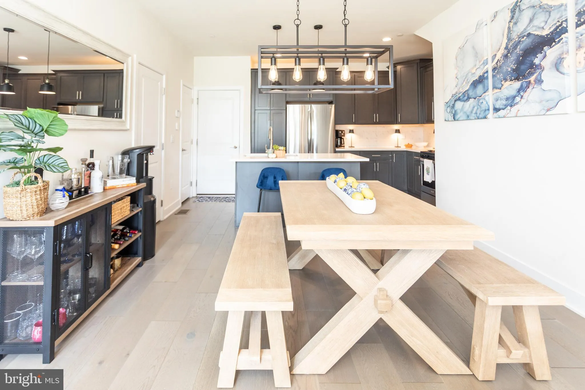 King Of Prussia, Pennsylvania 19406, United States, 3 Bedrooms Bedrooms, ,4 BathroomsBathrooms,Residential,Pending,214195