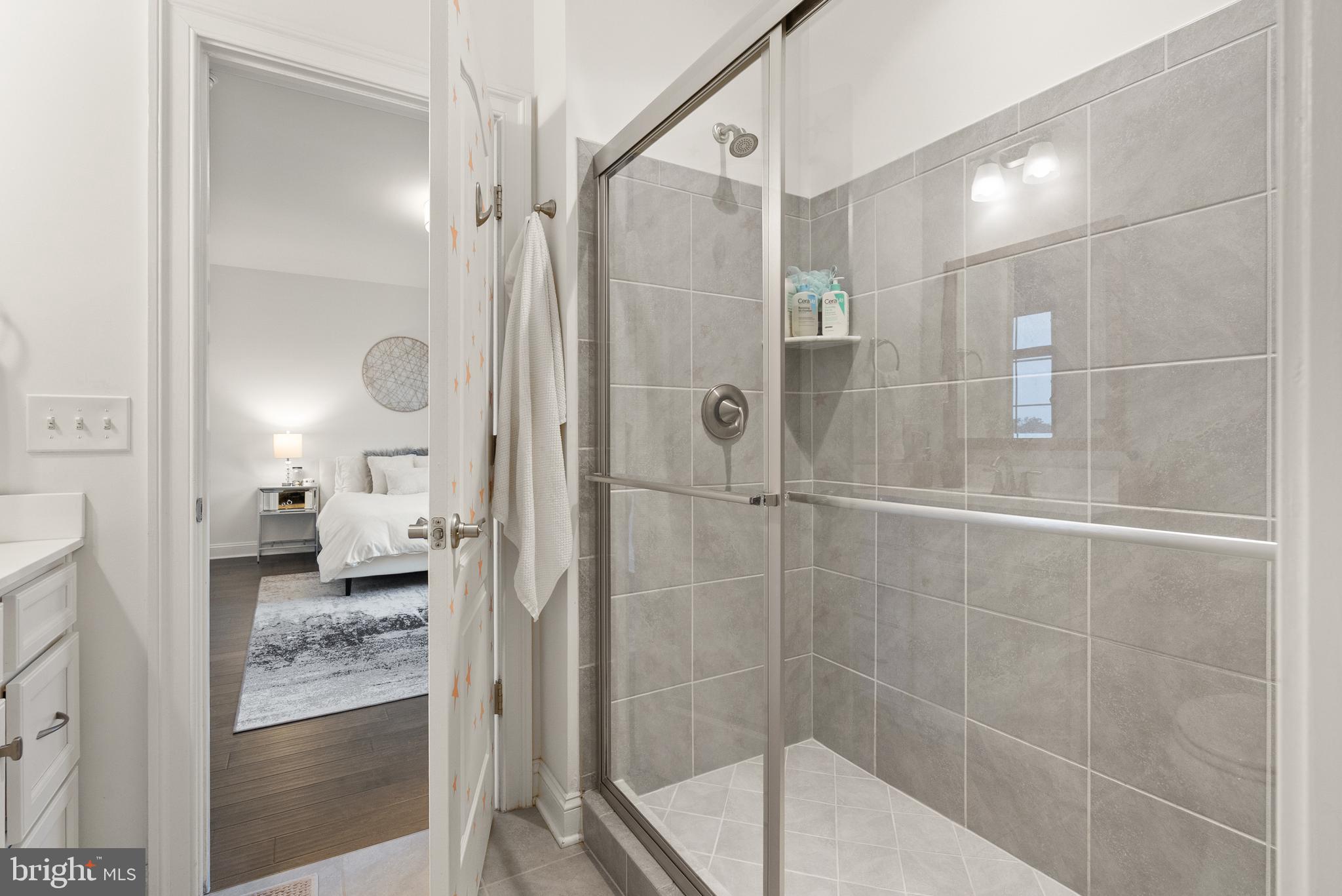 GREENS SOUTH AT WILLOWSF - Residential